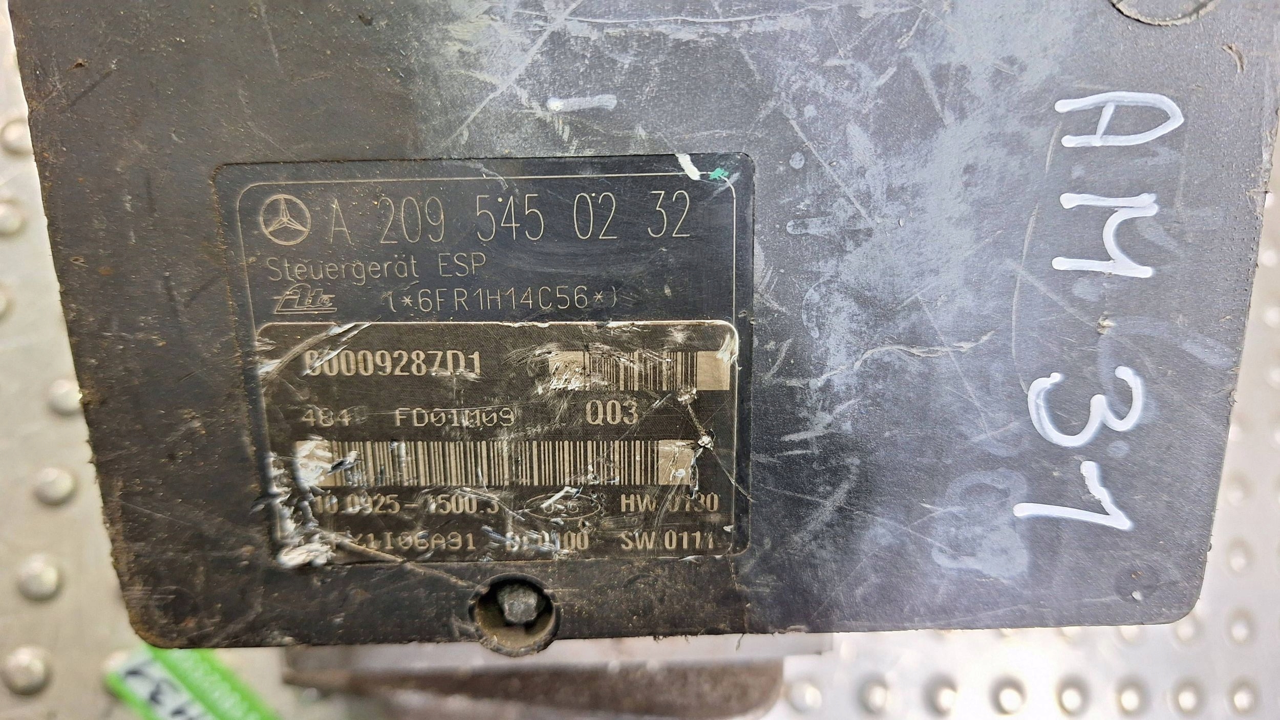 pump control unit ABS A0034319412 A2095450232 MERCEDES C KLASA W203