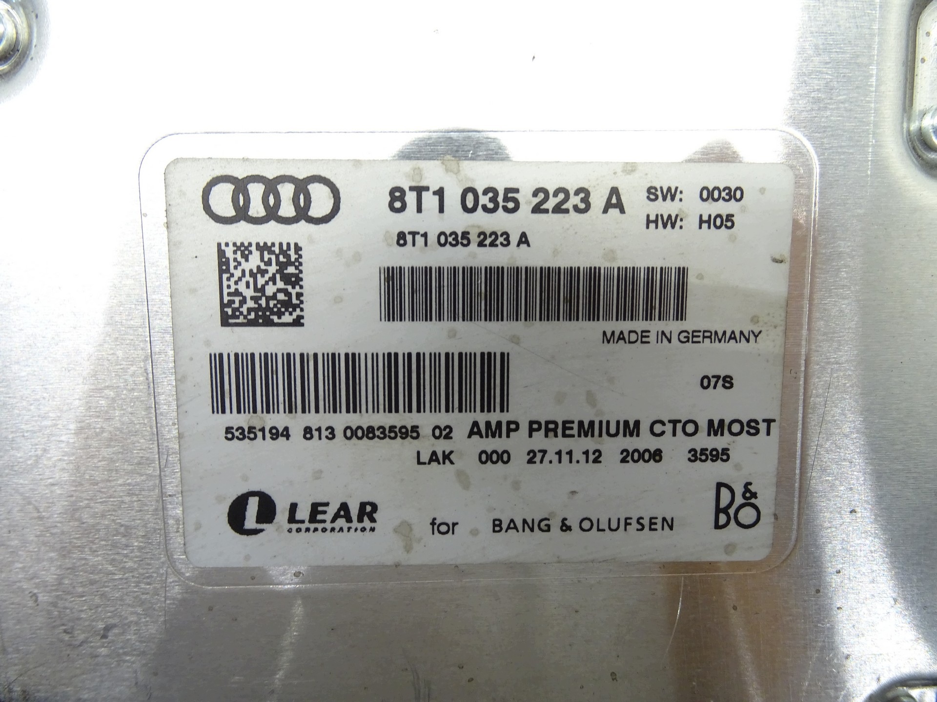 amplifier bang OLUFSEN module AUDI Q3 Q5 A4 B8 A5 8T 8T1035223A