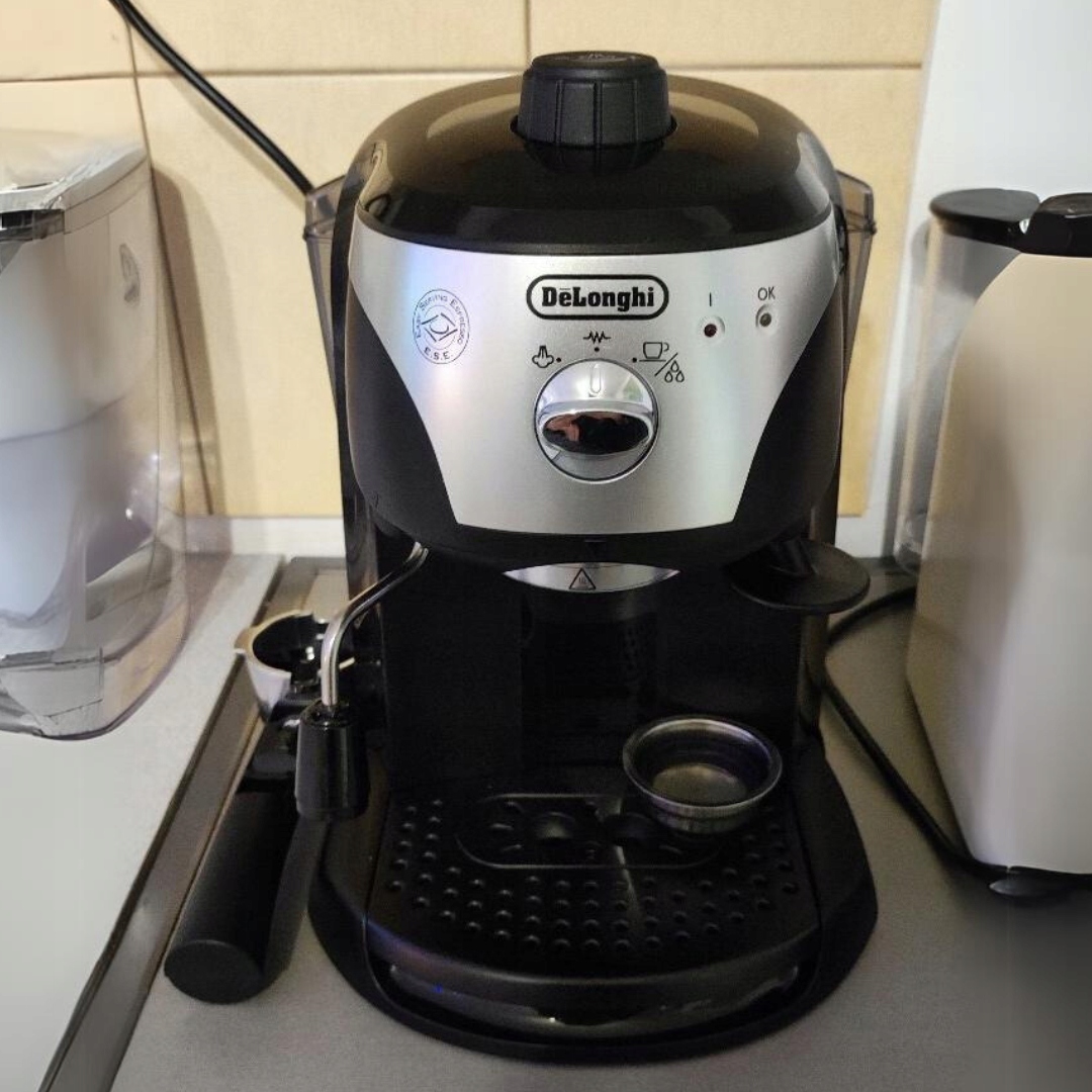 ZESTAW PREZENT świąteczny DLA RODZICÓW MAMY TATY DELONGHI + 2x kawa mielona Rodzaj ekspresu kolbowy