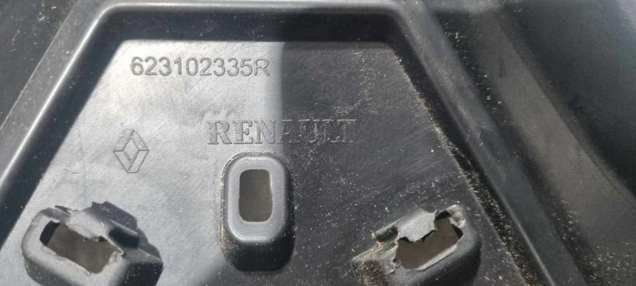 решетка радиатора renault CAPTUR