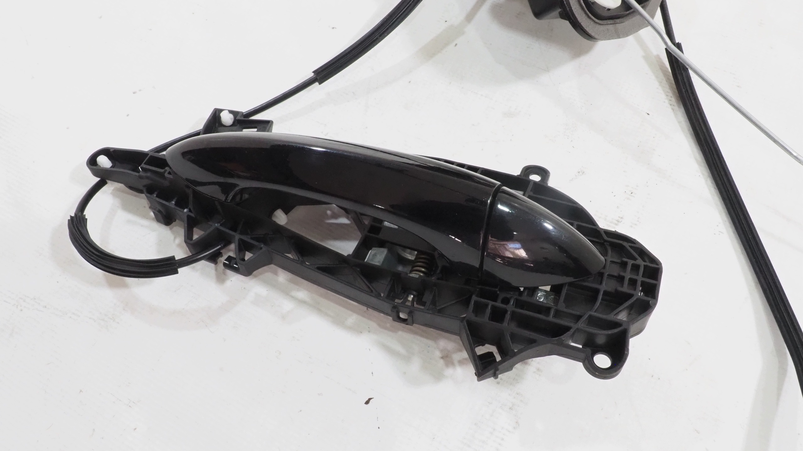Opel Astra V K lock door right front 3039076