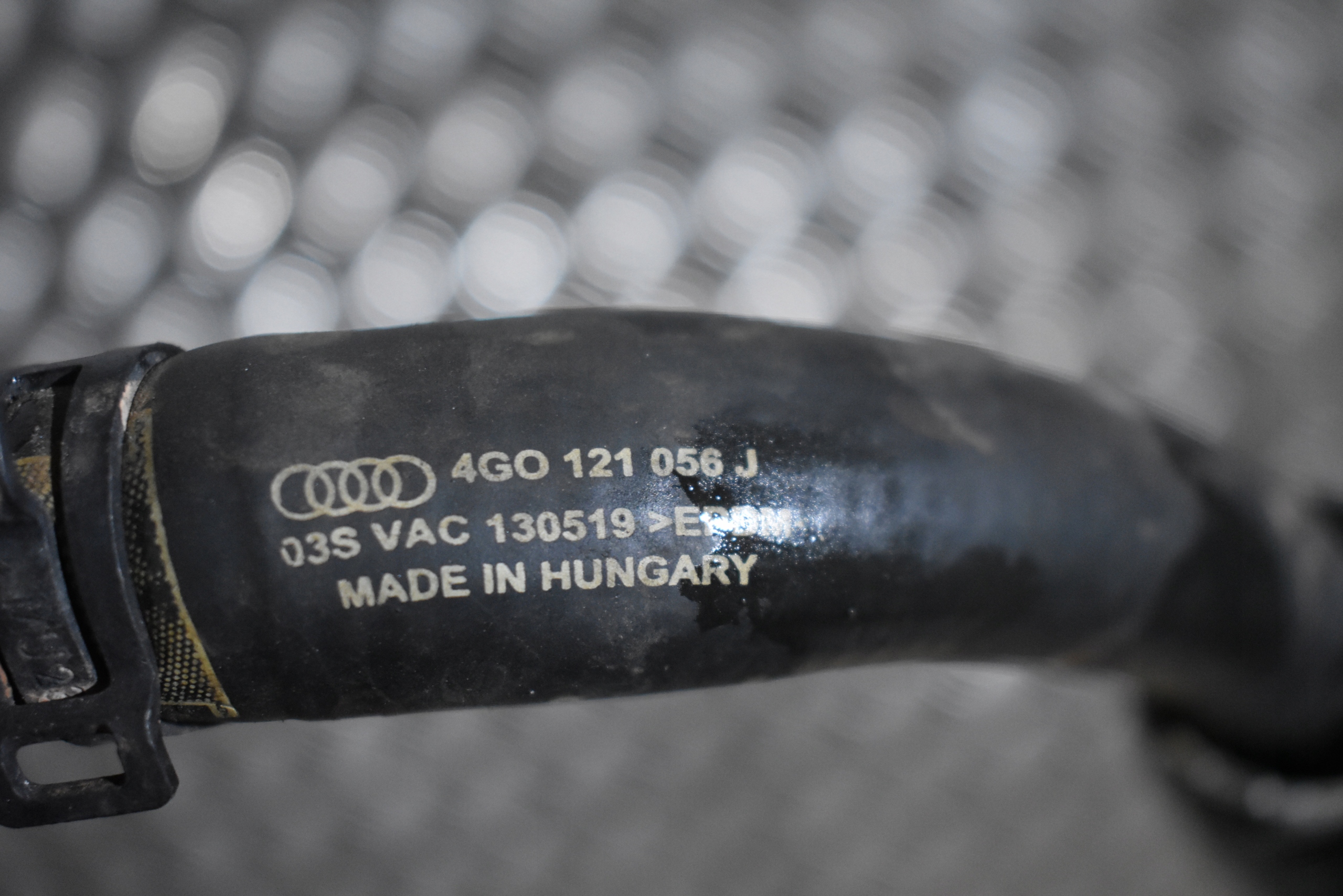 IDEALNY VENTIL PRIJENOS VODE AUDI RS6 RS7 C7 1