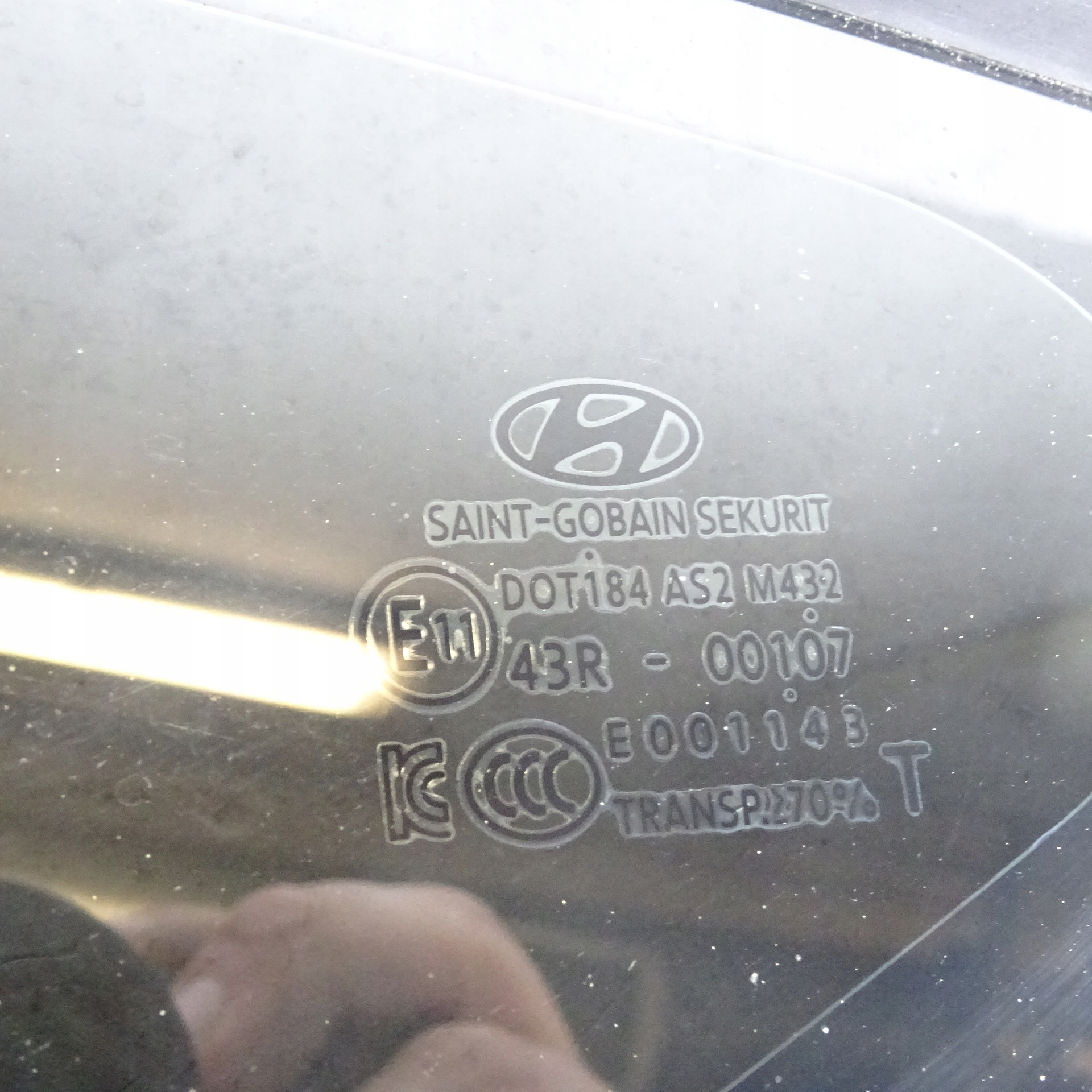 HYUNDAI IX35 window bodywork rear part left 878102S000