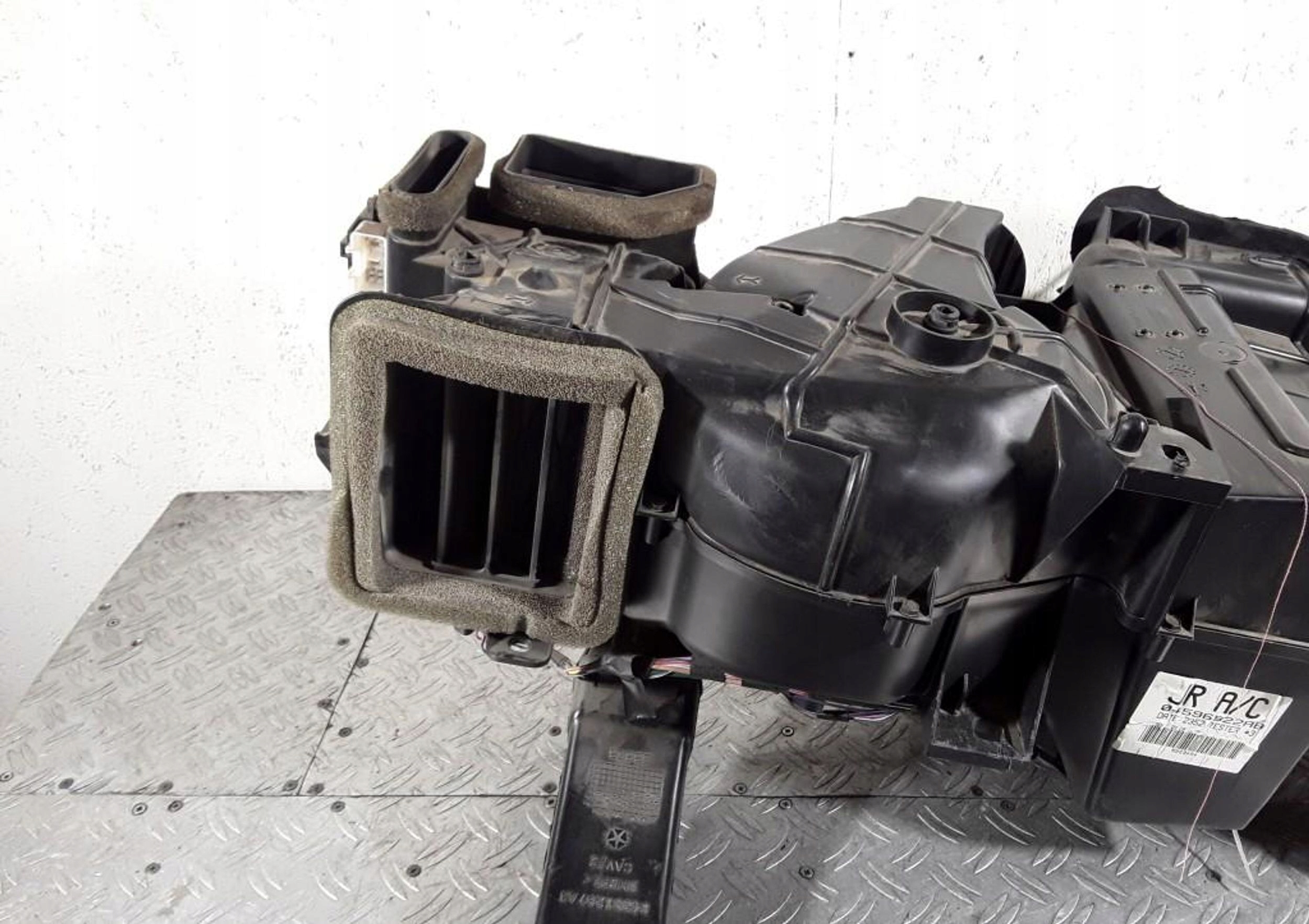 2002 CHRYSLER SEBRING (ST-22 - JR) Группа нагреватель 04885213AA