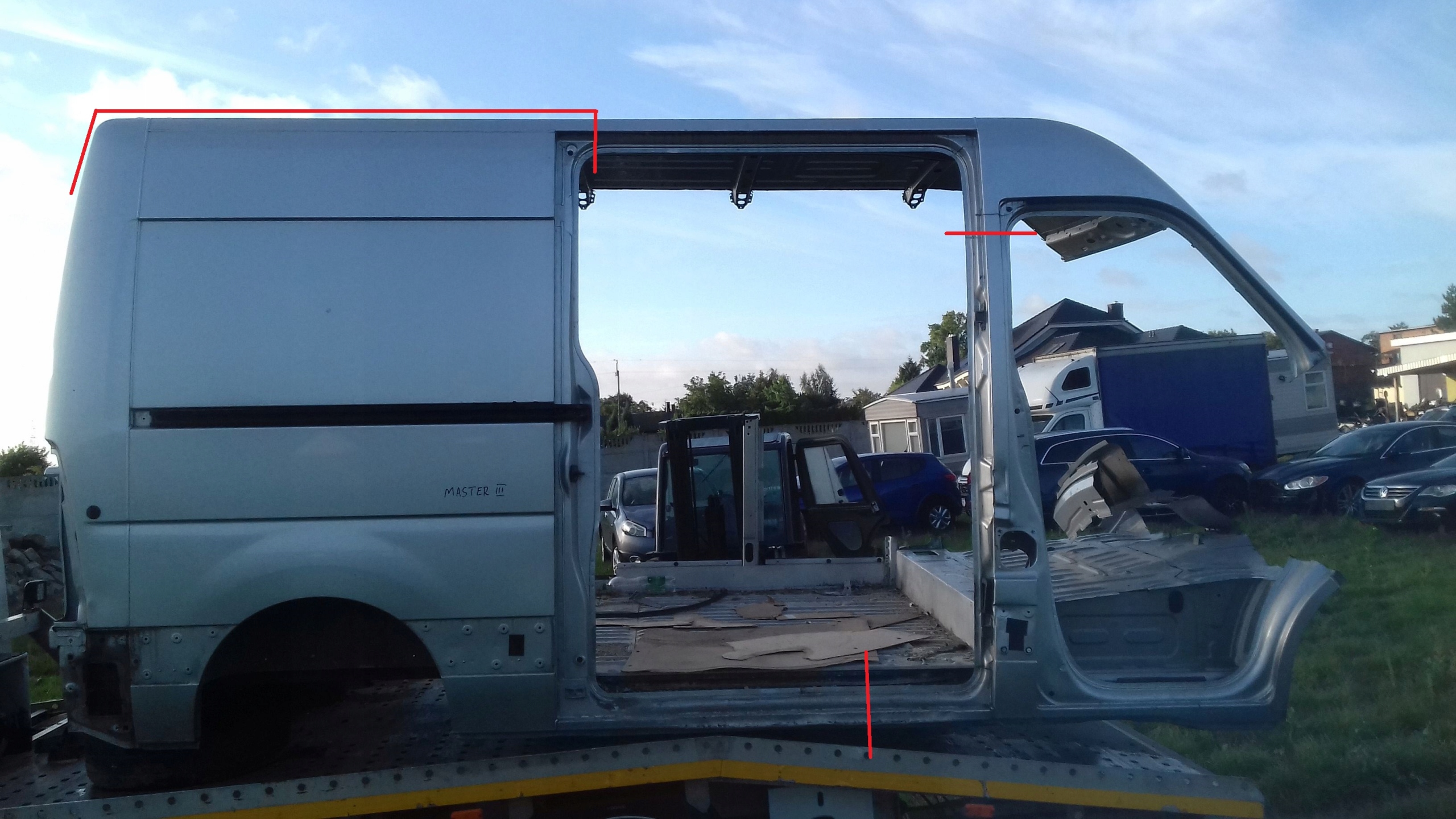 STOPIEN СТІЙКА ПРАВИЙ RENAULT MASTER III L2h2