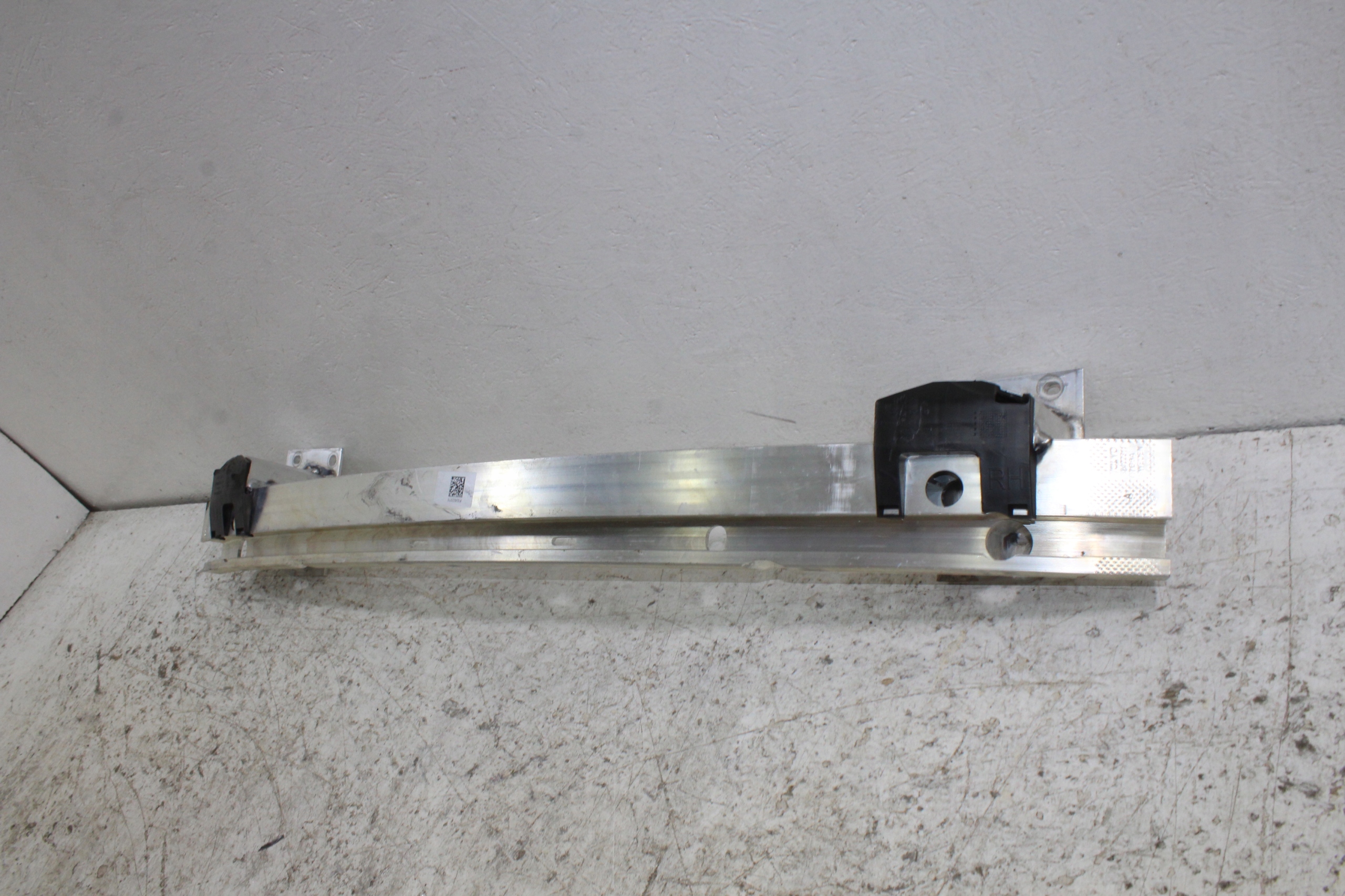 Volvo xc90 II bumper support rear part 32422311