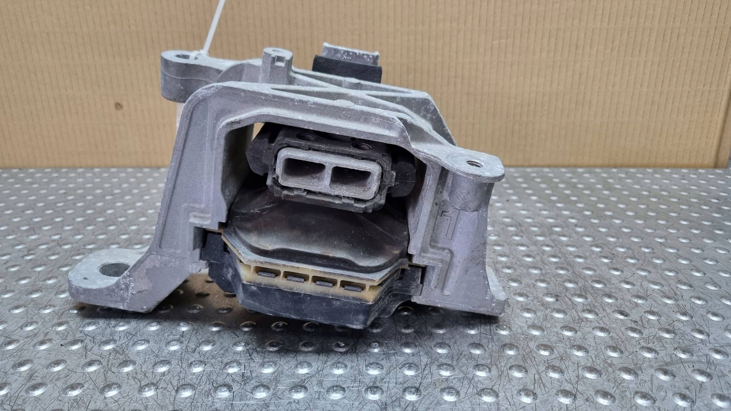 holder engine mount 326G20D FORD KUGA MK3 FOCUS MK4