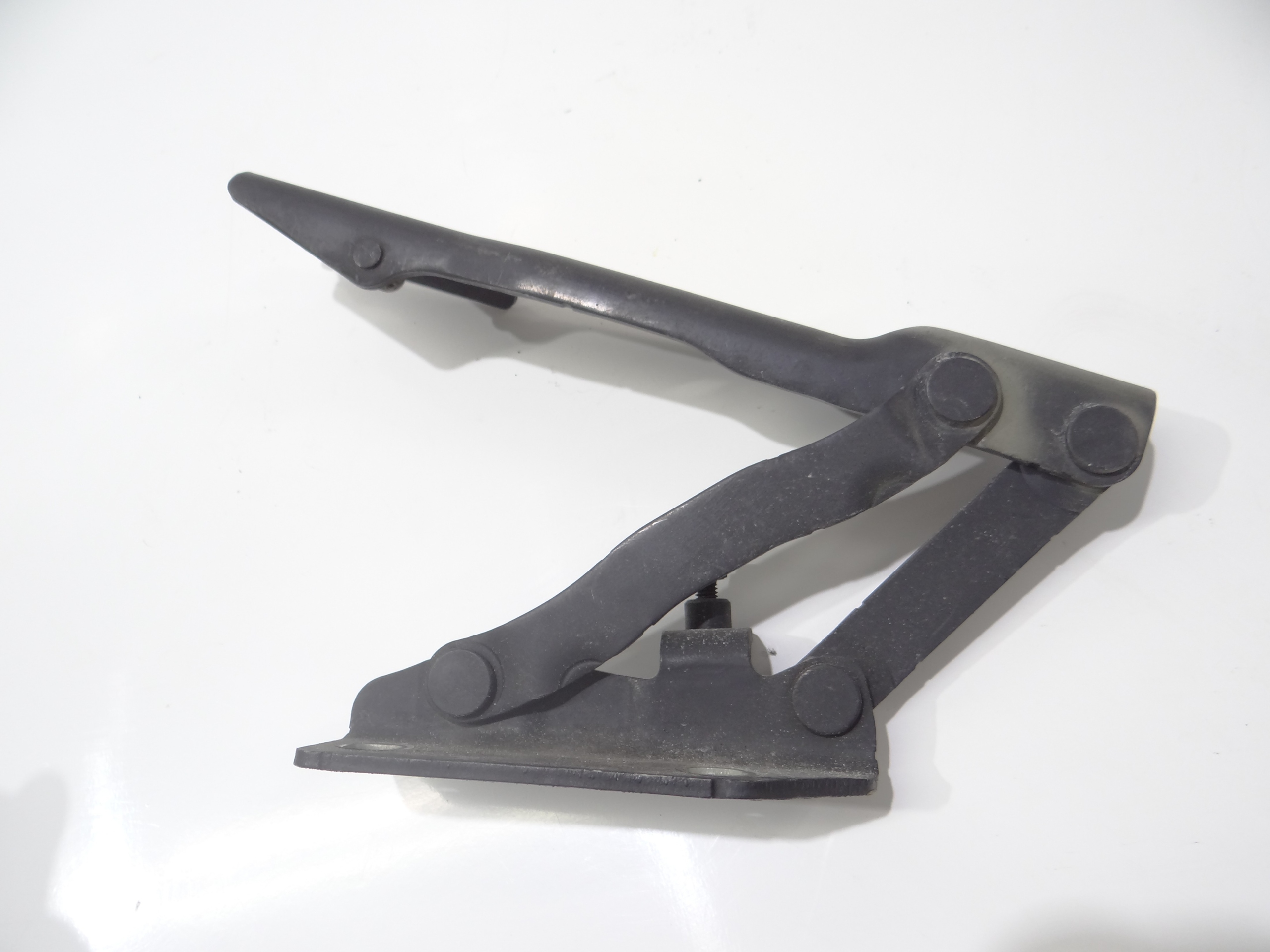 hinge bonnets left front BMW E60 7008727 CARBON