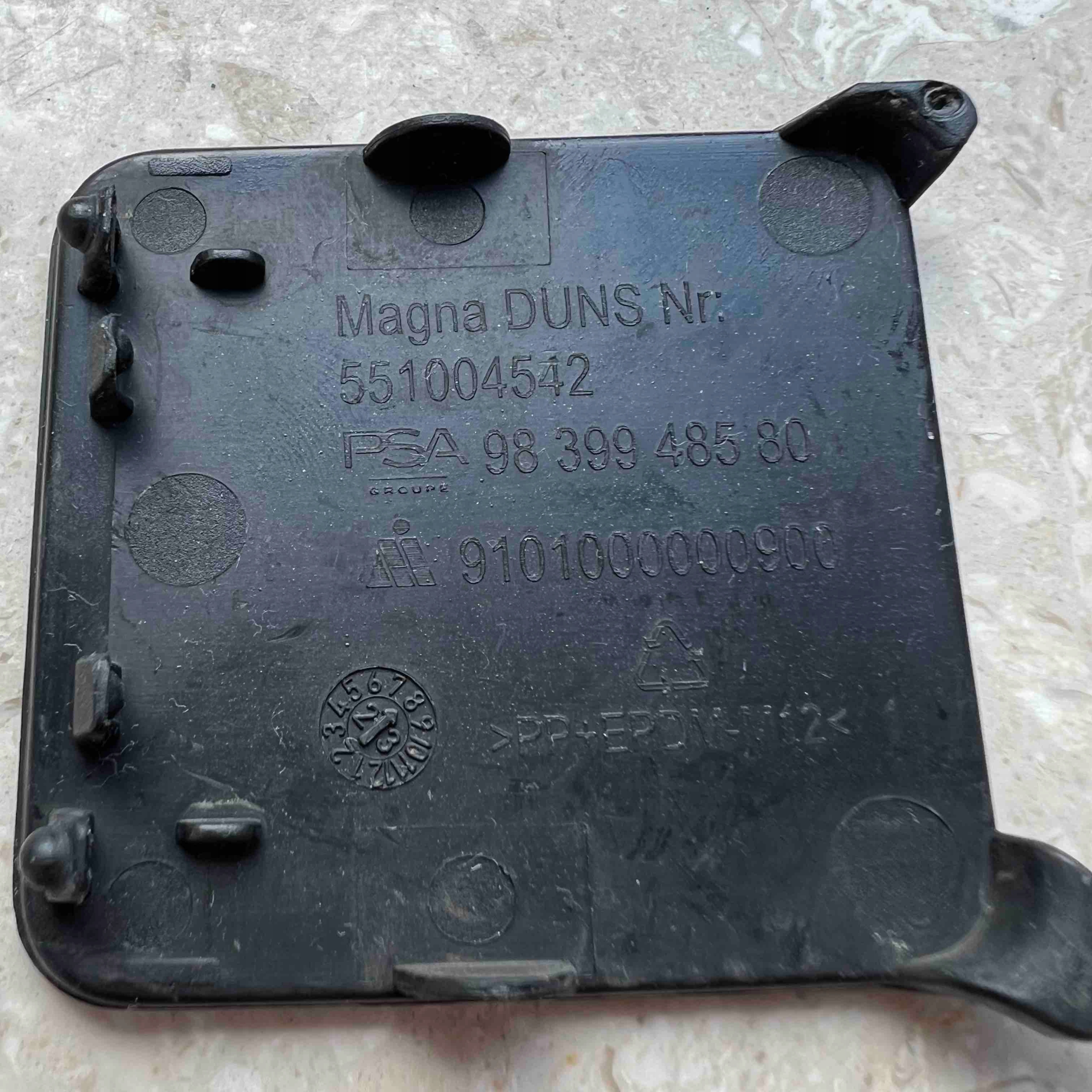 OPEL ASTRA L IV 6 2021- towing hook cap bumper front 9839948580