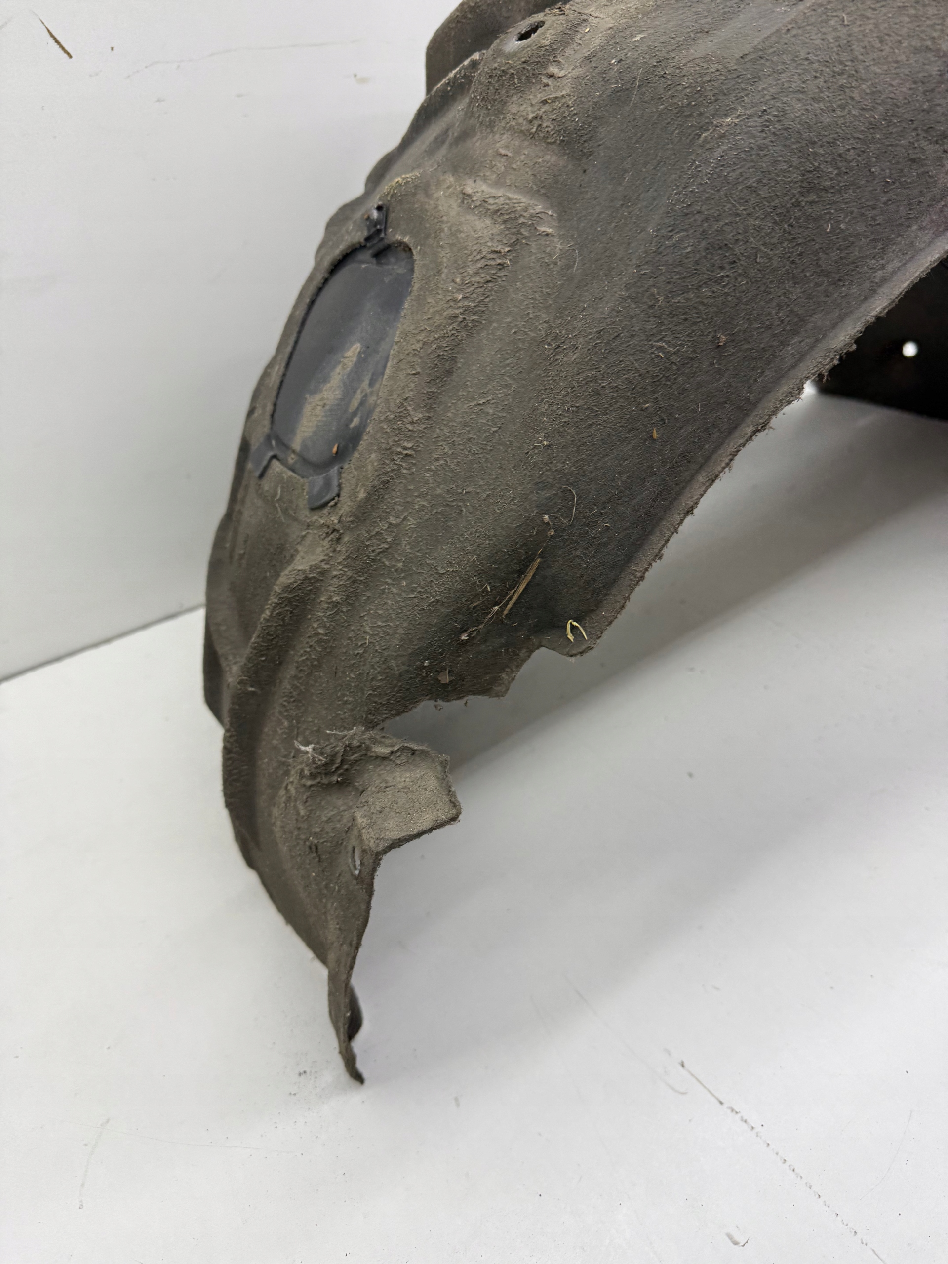 AUDI S6 A6 C7 mudguard left front original!