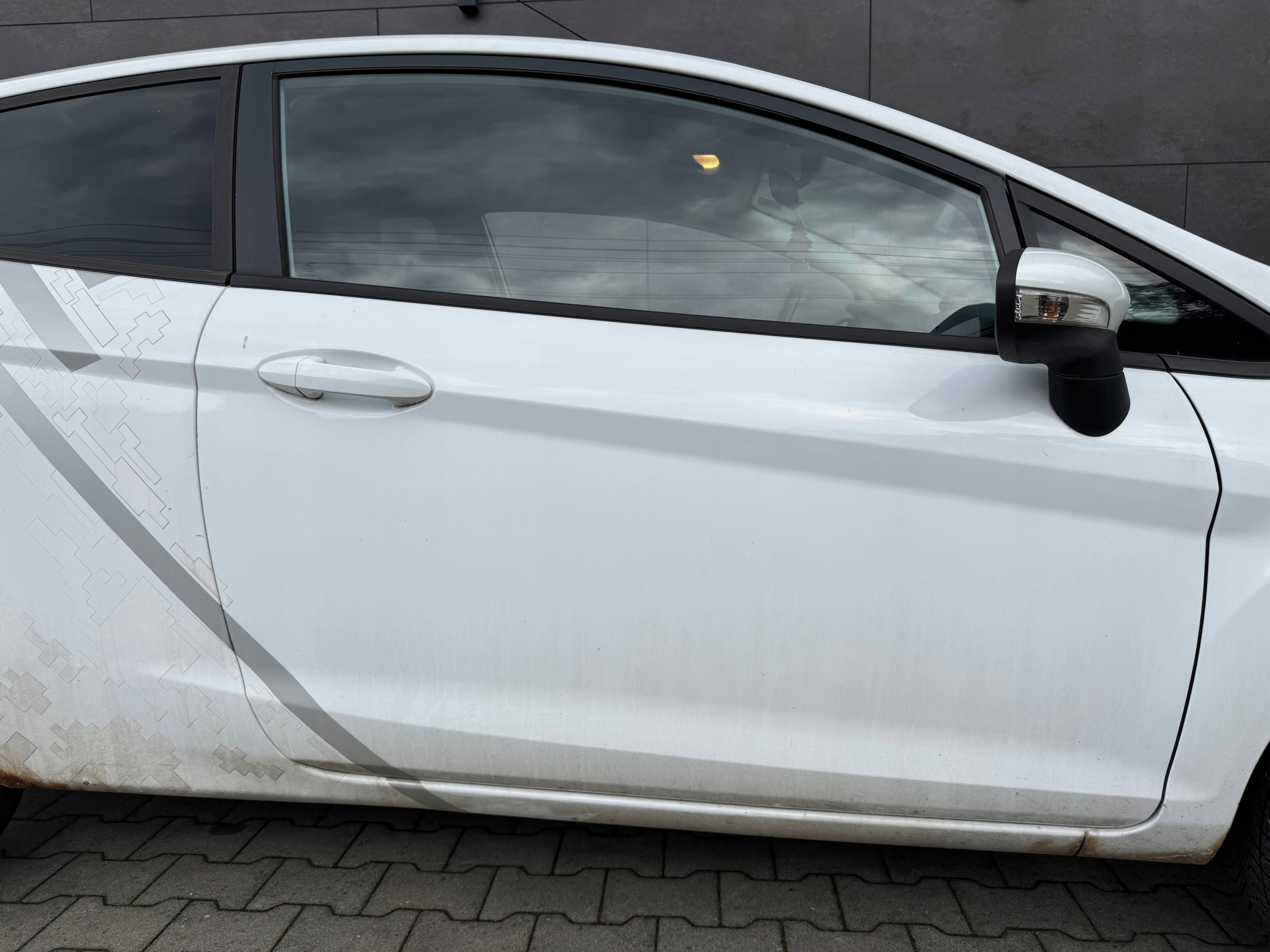 door right front FORD FIESTA MK7 H9 3D complete z lusterkiem eu