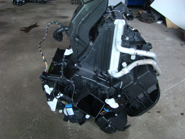 радиатор отопителя vw GOLF VII 5Q1820002AF