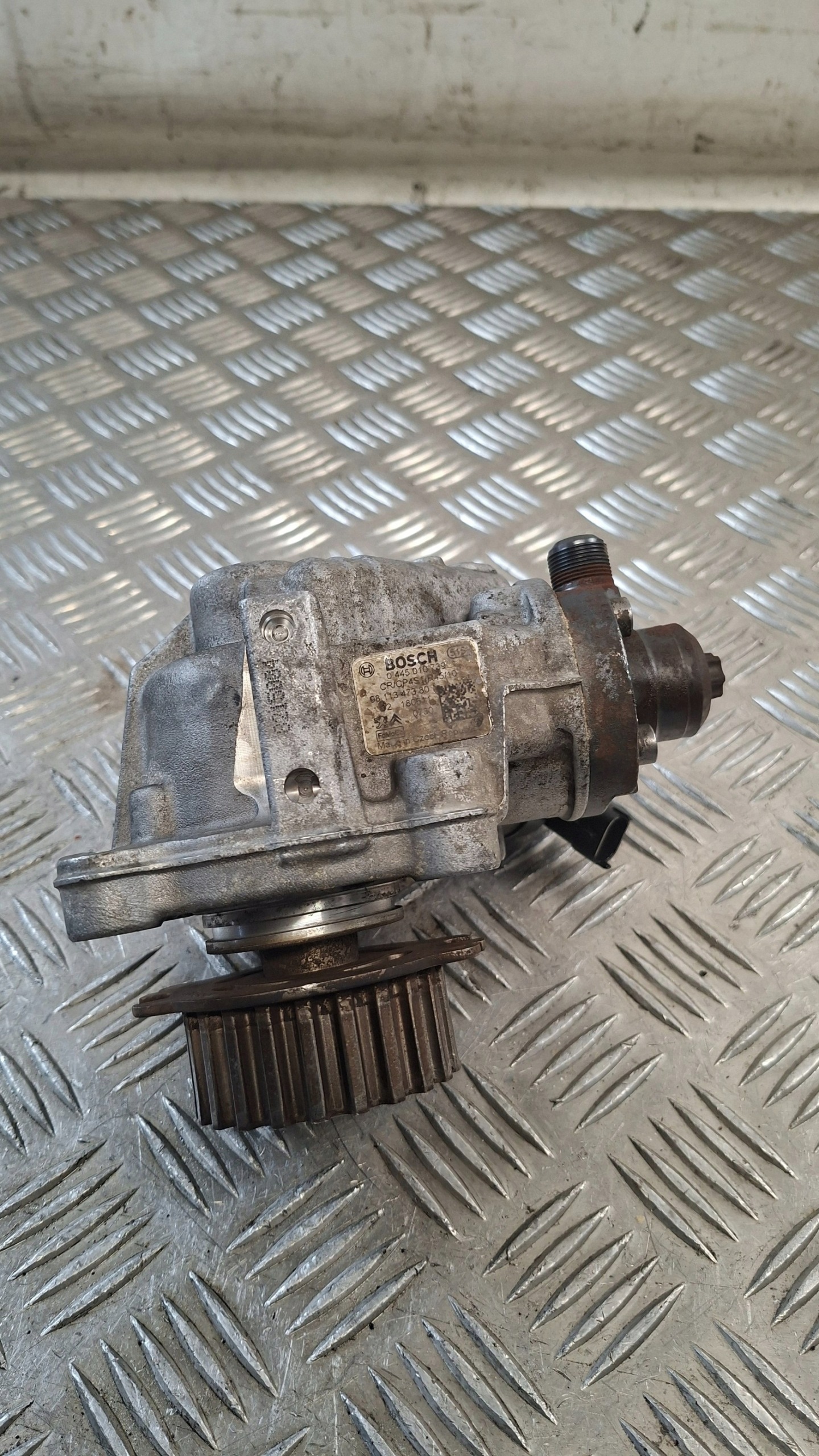 injection pump PEUGEOT 301 1.6HDI