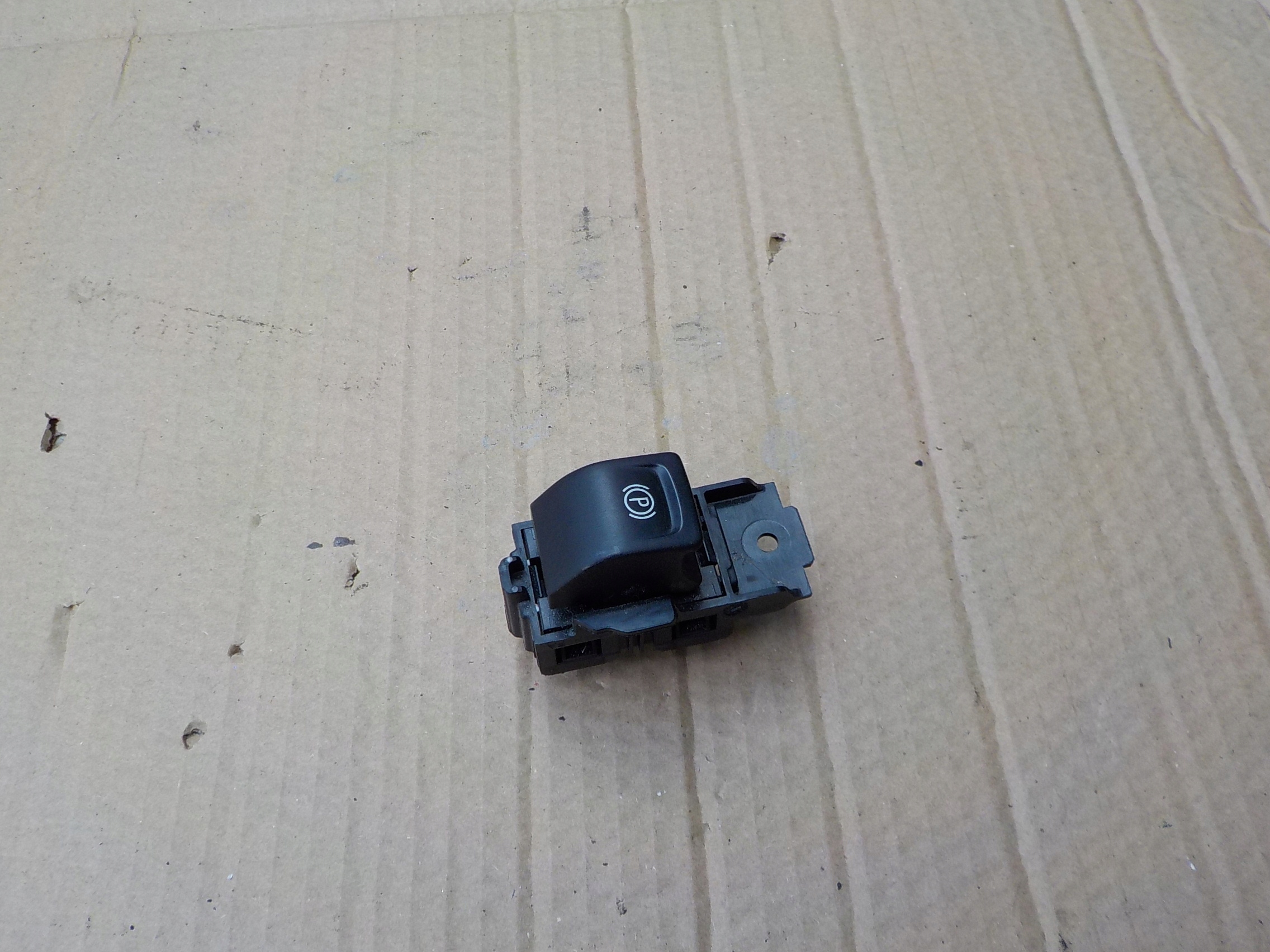 switch button electric brake opel insignia a 13271123