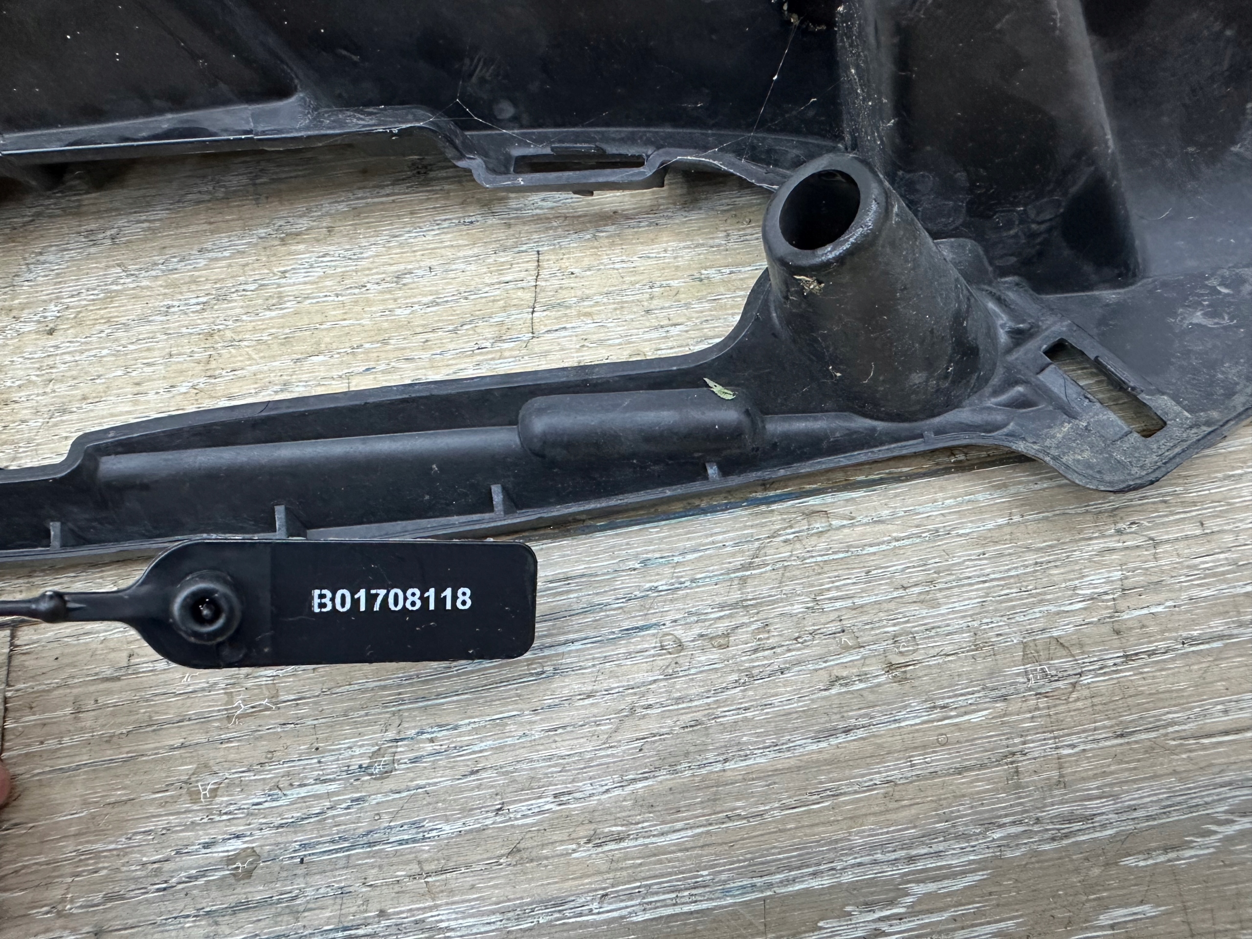 BMW X3 G01 support holder of a bumper left front front left 8064595