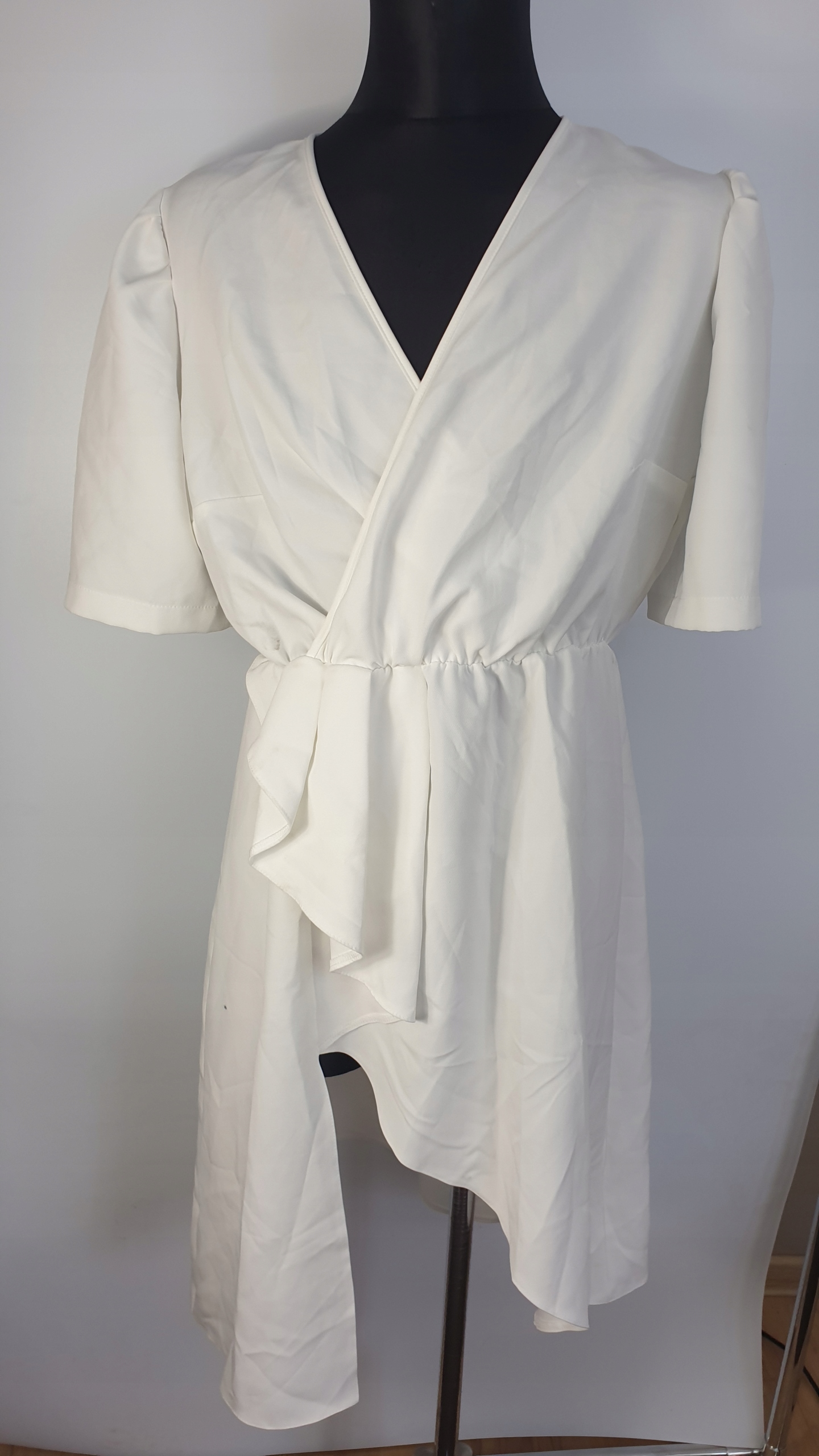 v&h made in itlay Šaty XL/XXL