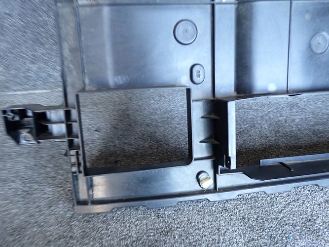 RENAULT SCENIC IV 16- support panel for radiators front