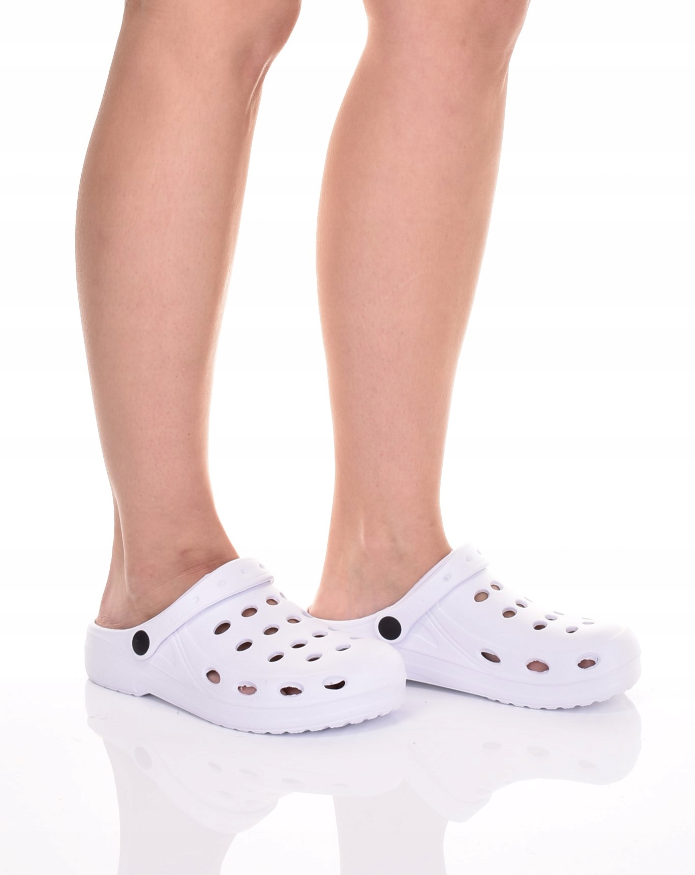 BIAŁE KLAPKI DAMSKIE Z PIANKI KROKSY SOLIDNE BUTY MEDYCZNE DO OGRODU DOMU Kolor niebieski