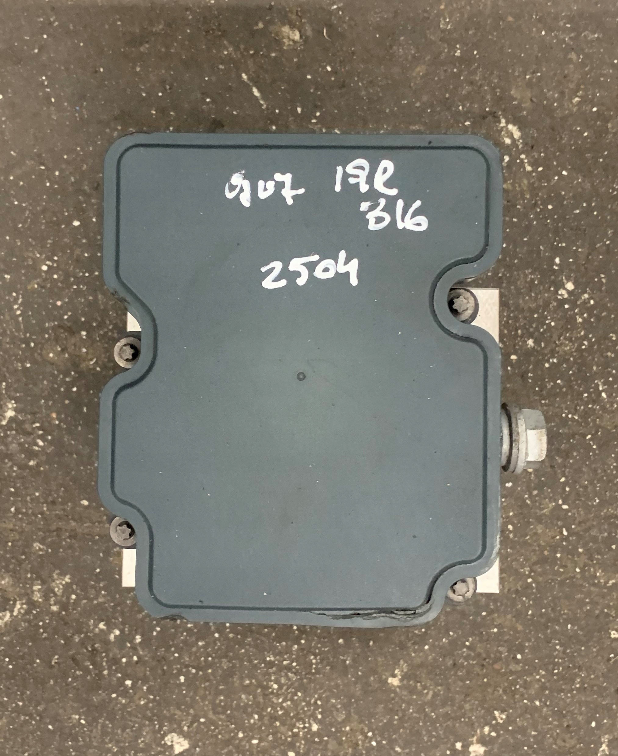 A9079002504 - ГОЛОВНИЙ ГАЛЬМІВНИЙ ЦИЛІНДР ABS SPRINTER 907 910 MAX 19R