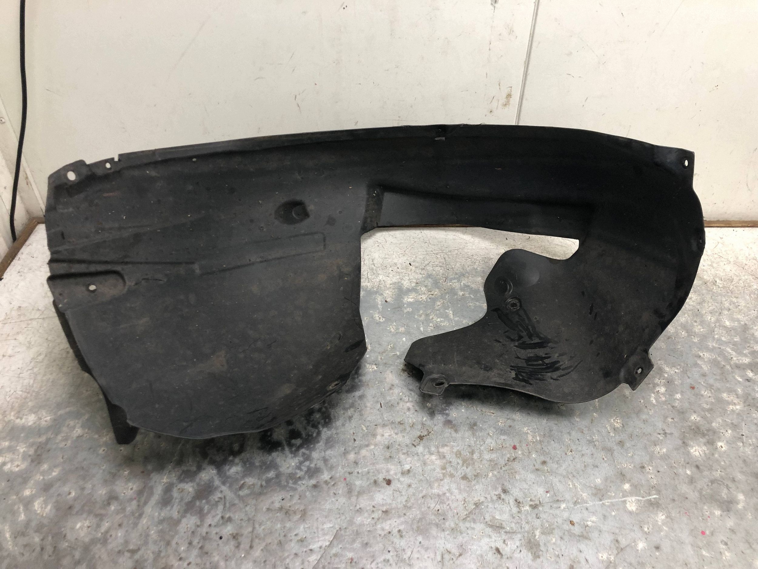 mudguard right front AUDI A3 8P LIFT 8P0821172G