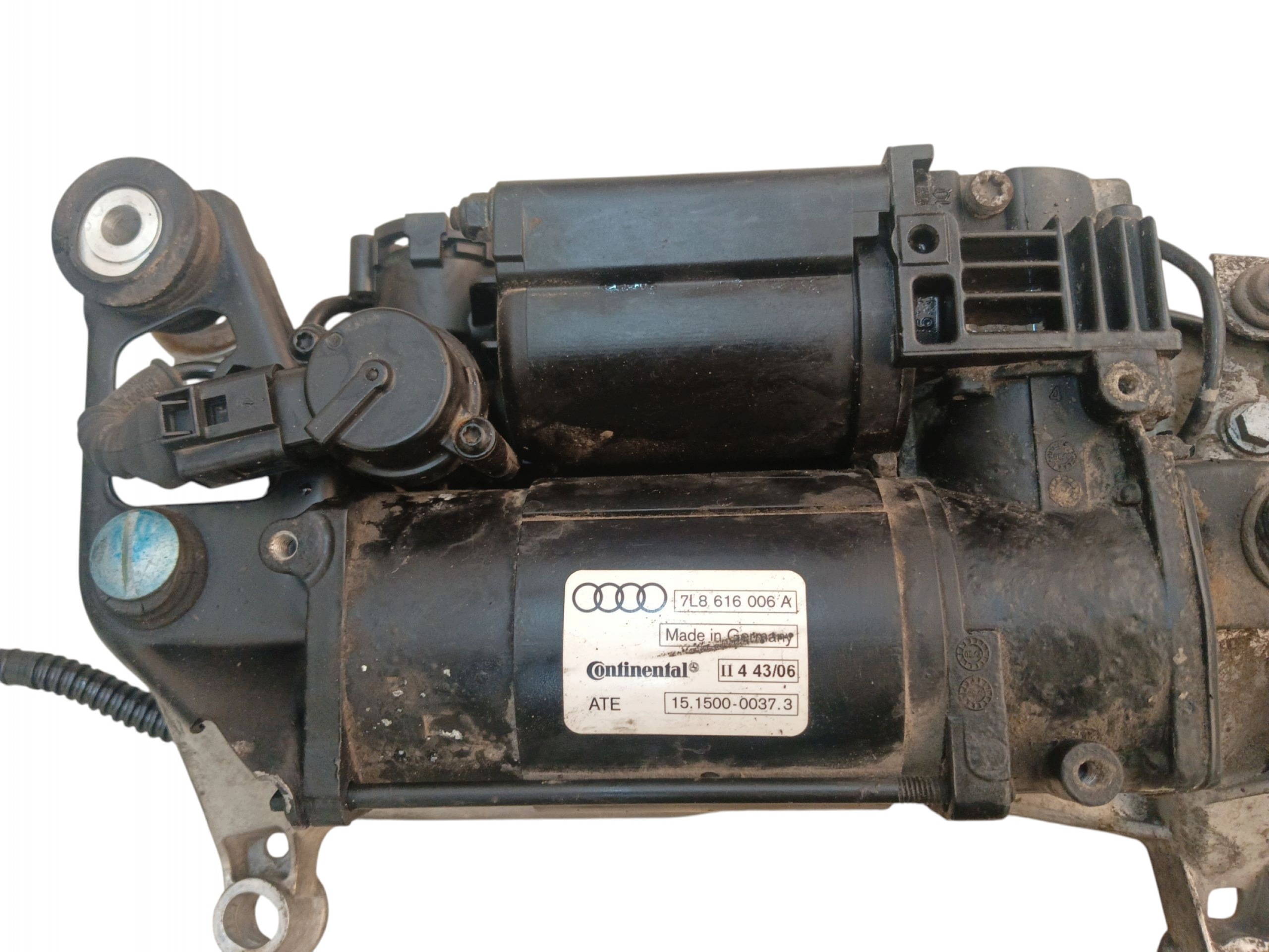 compressor; springing AUDI Q7 4L CAYENNE 9PA TOUAREG and 7L8616006A