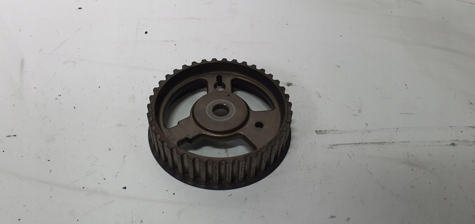 Citroen C5 2.0 16V RFJ колесо распределительного вала