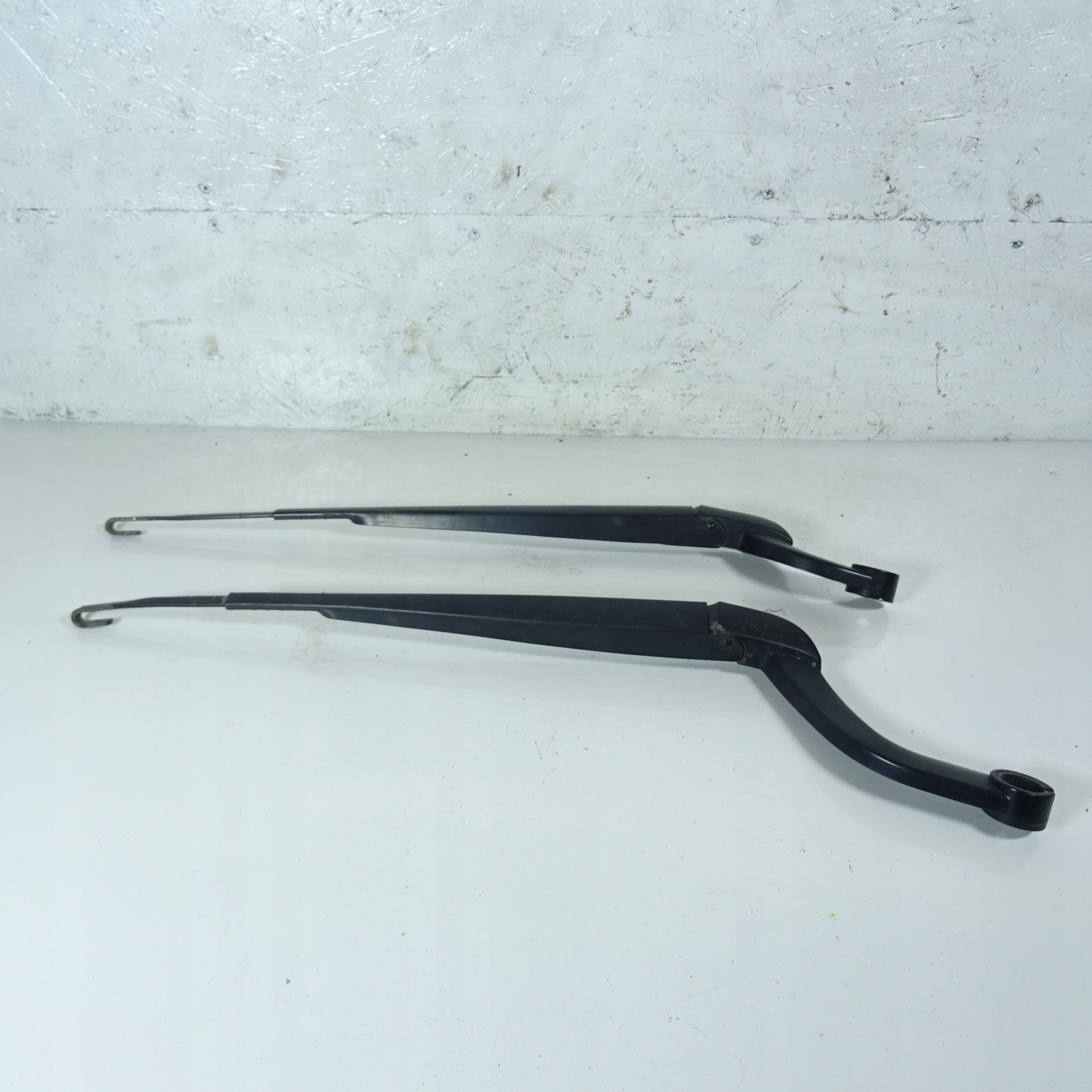 RANGE ROVER SPORT ВАЖЕЛІ СКЛООЧИСНИКА ПЕРЕДНІ