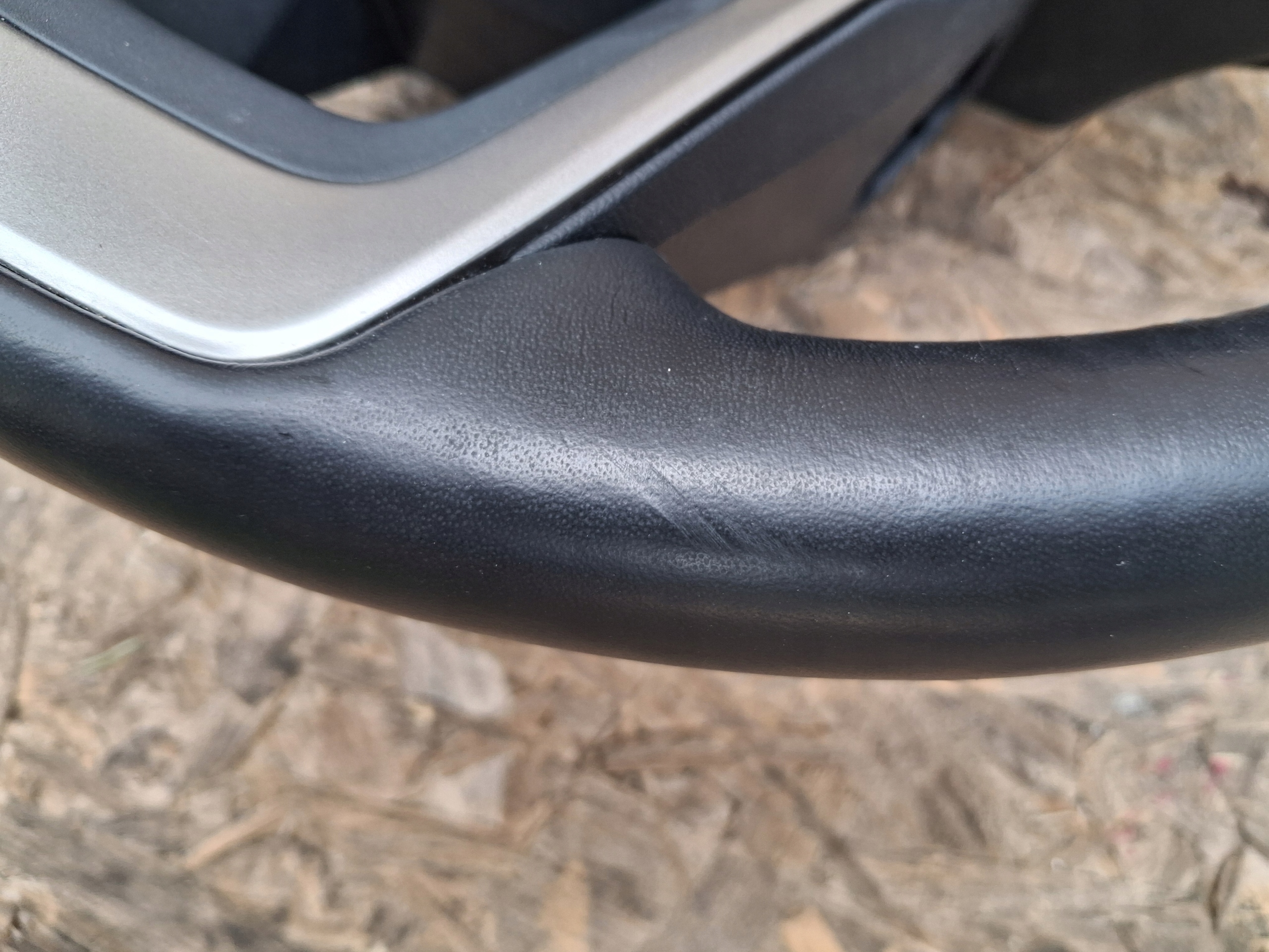 lenkrad LEXUS NX II 2021-2024R