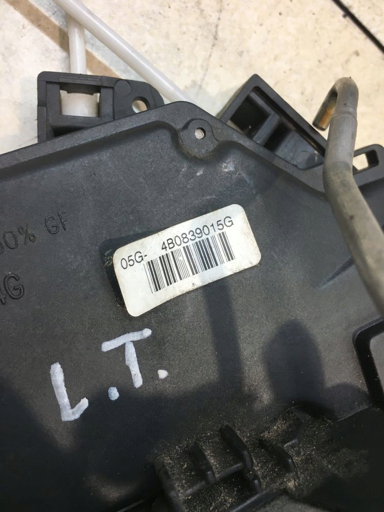 lock door left rear part AUDI A6 C5 FL 7 PIN 4B0839015G
