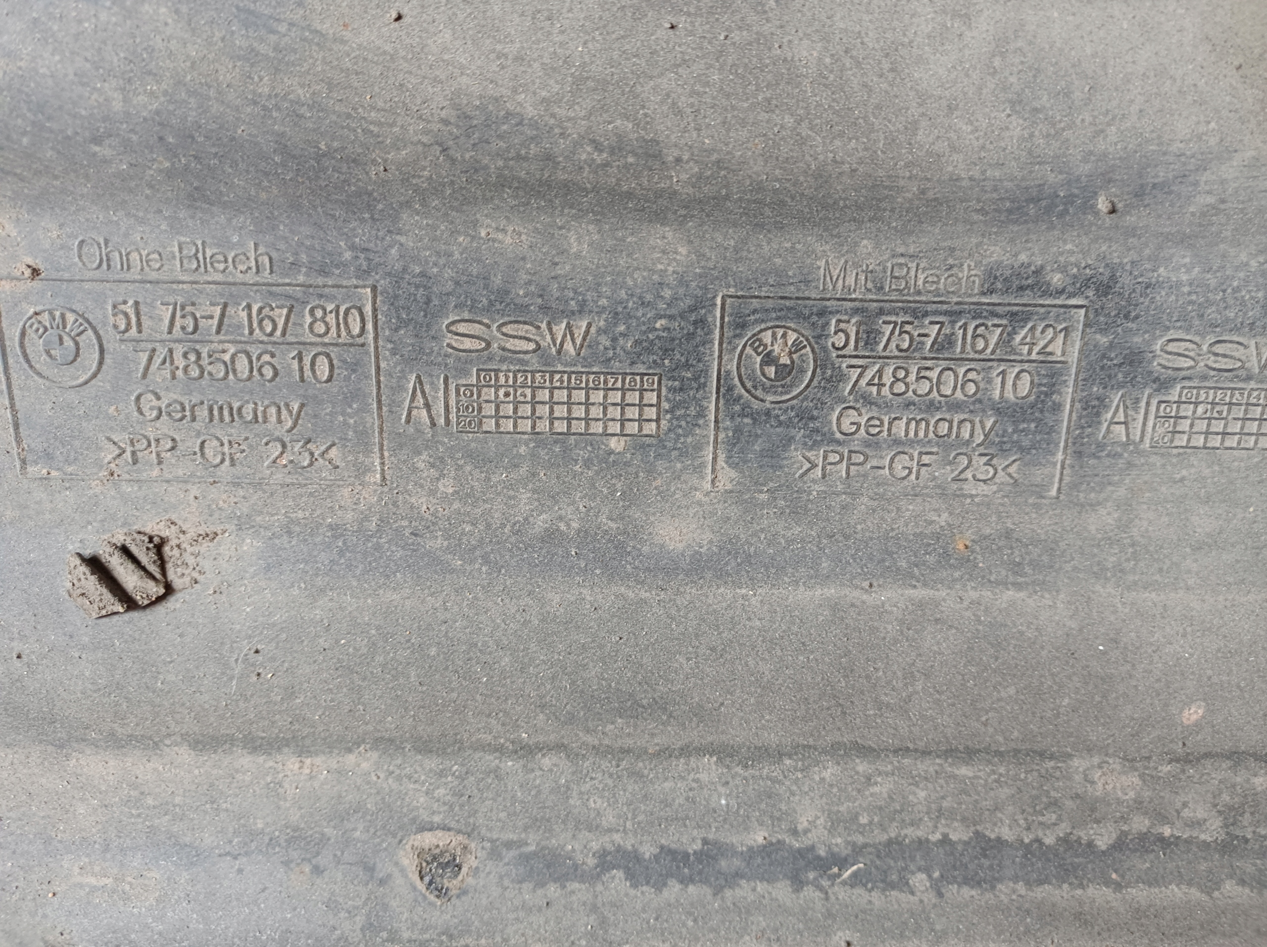 cover chassis BMW E87 E90 7167810 7167421