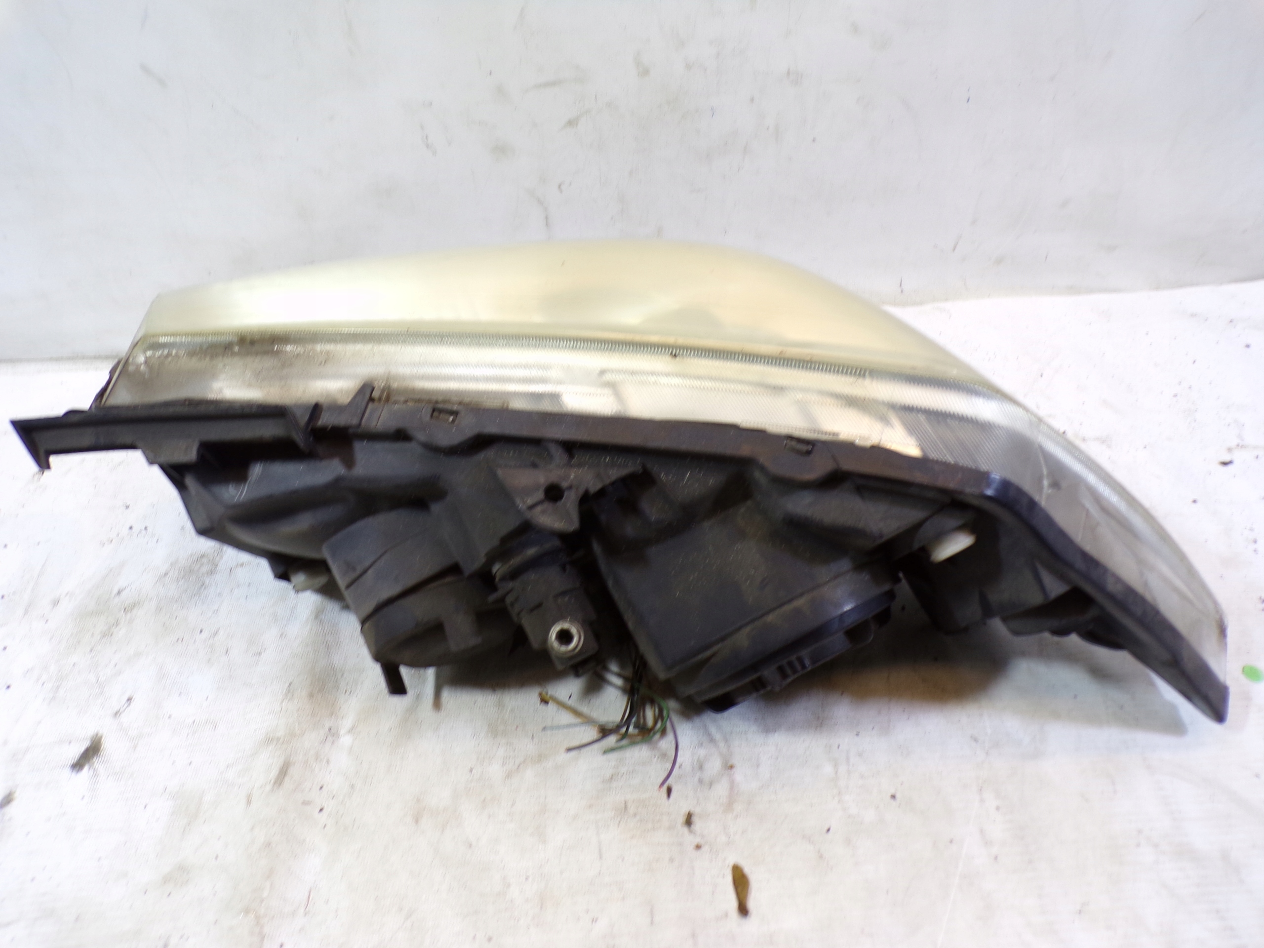 light front front right RENAULT MEGANE 2 II LIFT (1)
