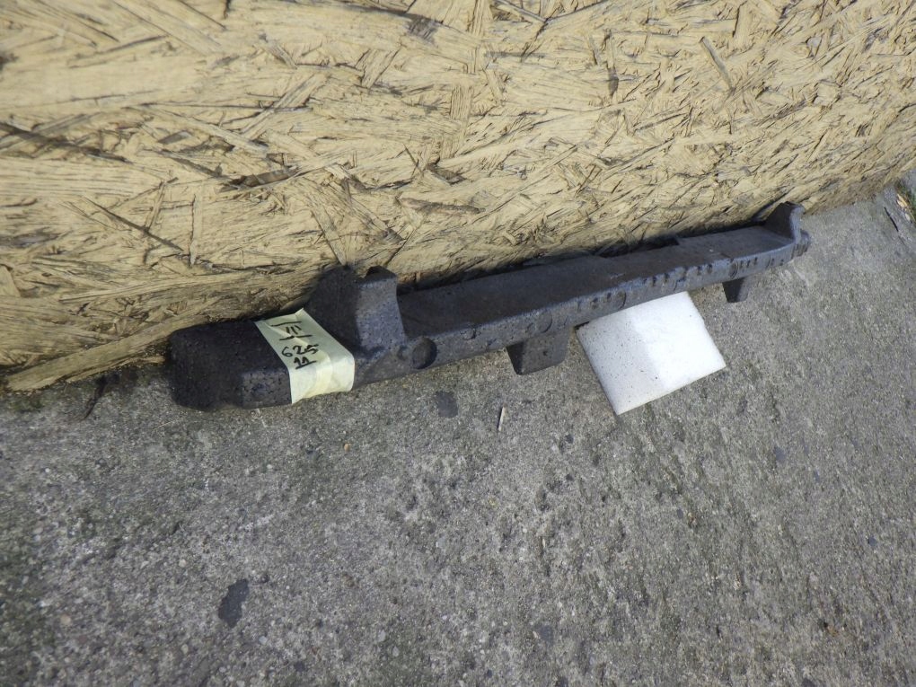 OPEL CORSA E 15- absorber Pare choc Avant