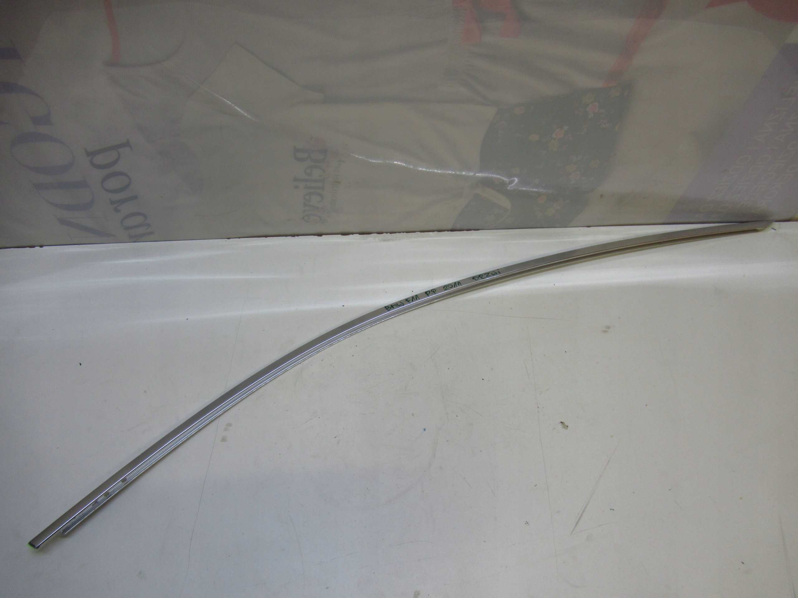 BMW F11 moulding door right front CHROM