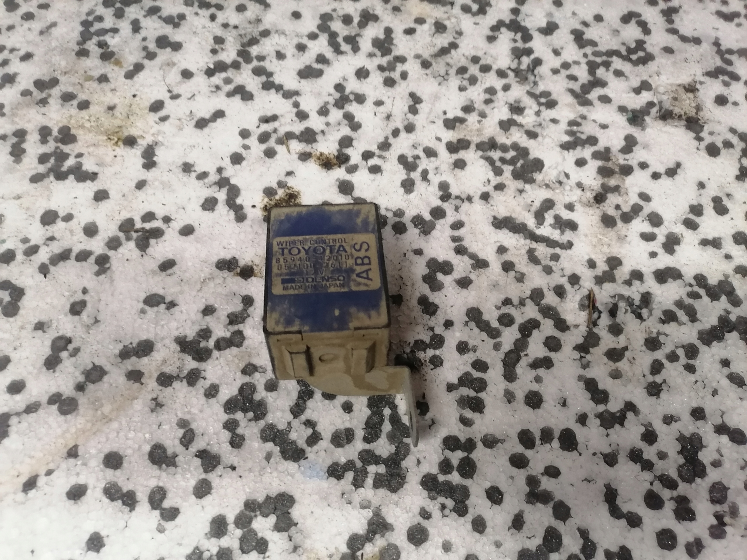 RELÈ TERGICRISTALLI TOYOTA RAV 4 E 85940-42010