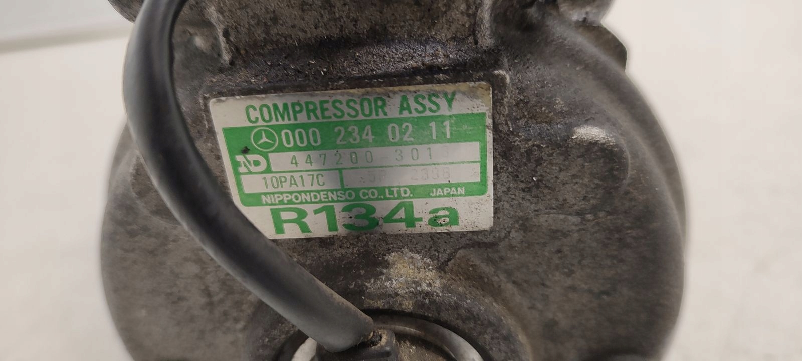 compressor of the air conditioning compressor; Mercedes W124 2,2b