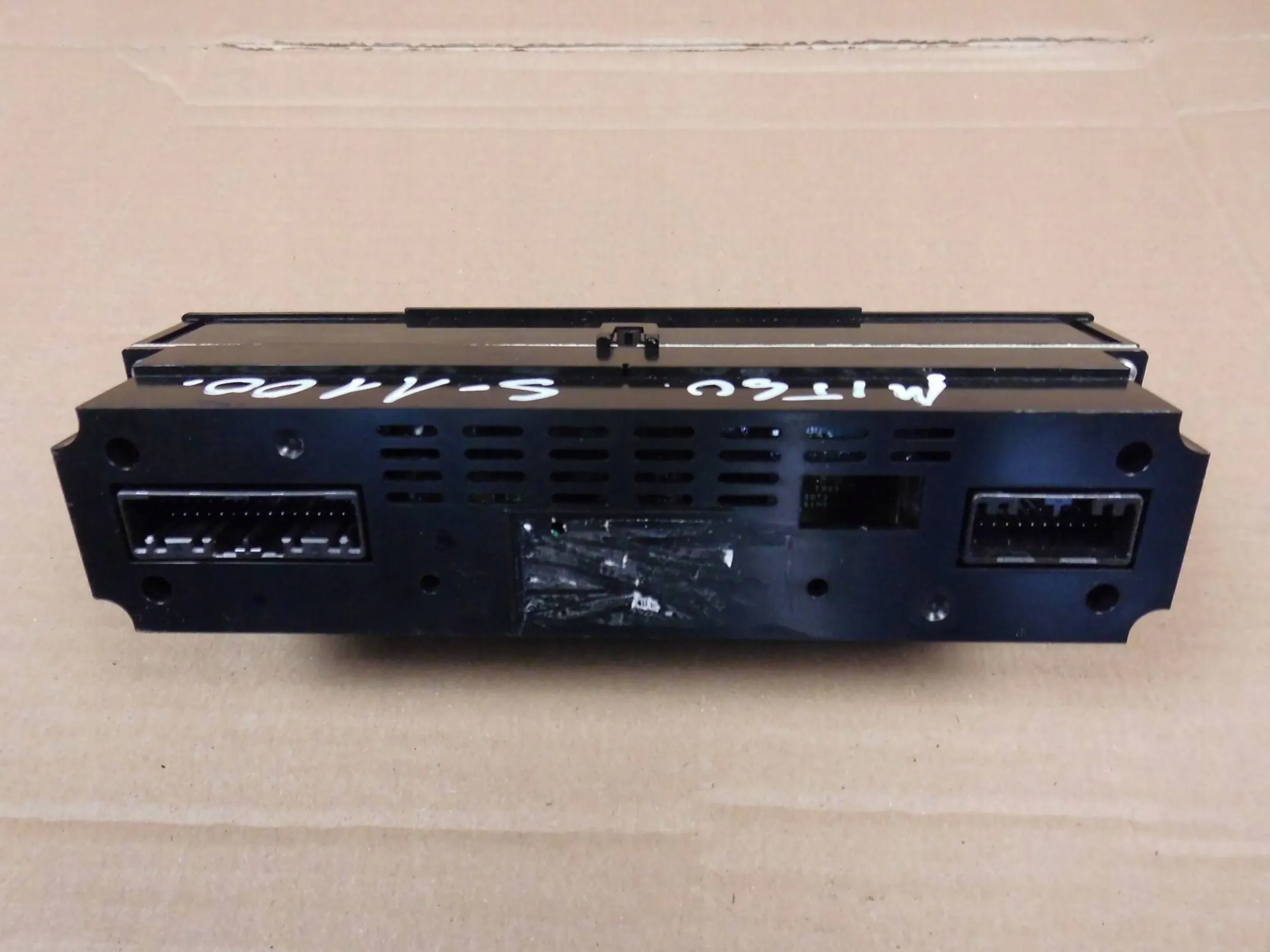 MITSUBISHI OUTLANDER III COMANDI CLIMA CONTROLLO 7820B232