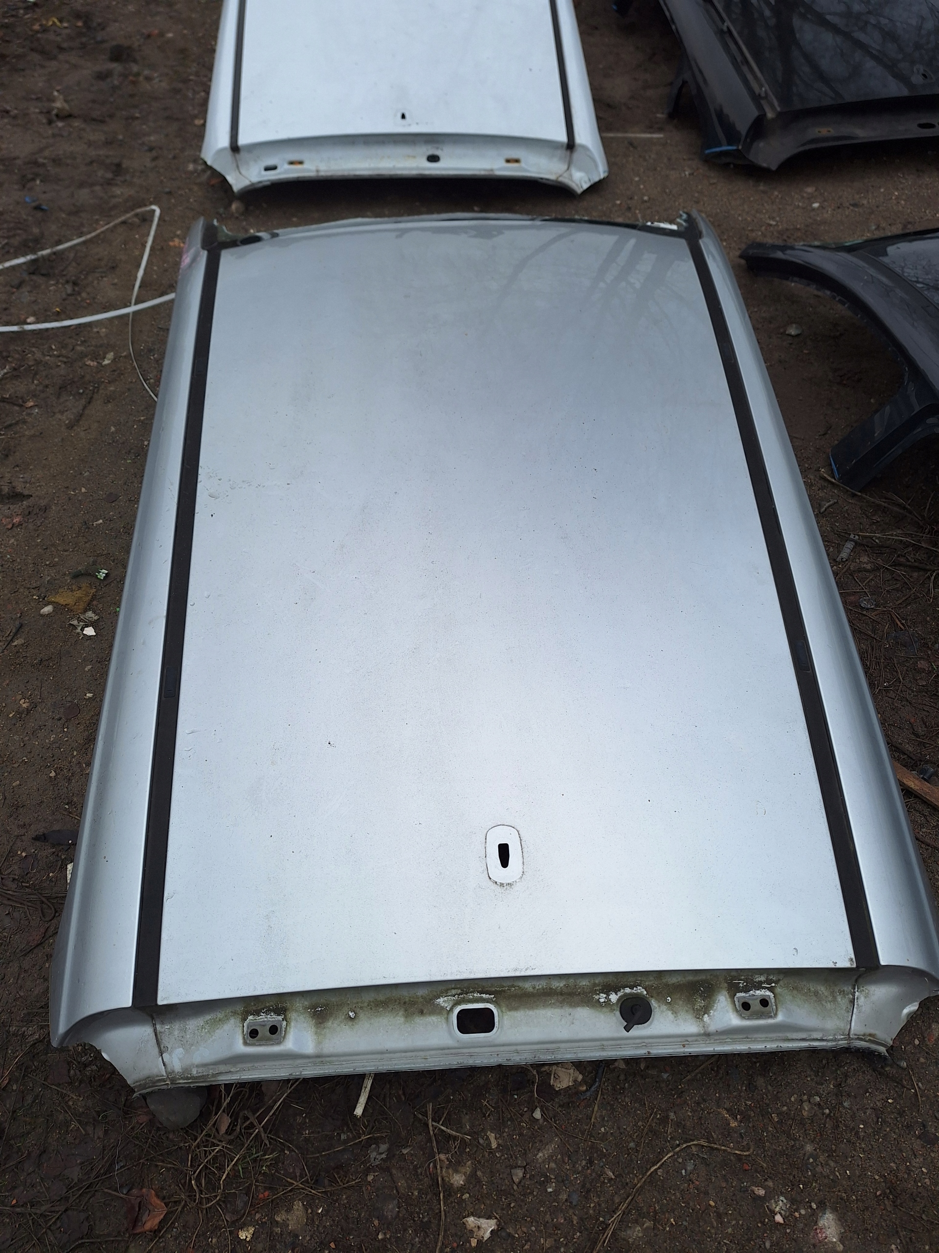 DACH POSZYCIE KIA VENGA IX20 2010- 7F