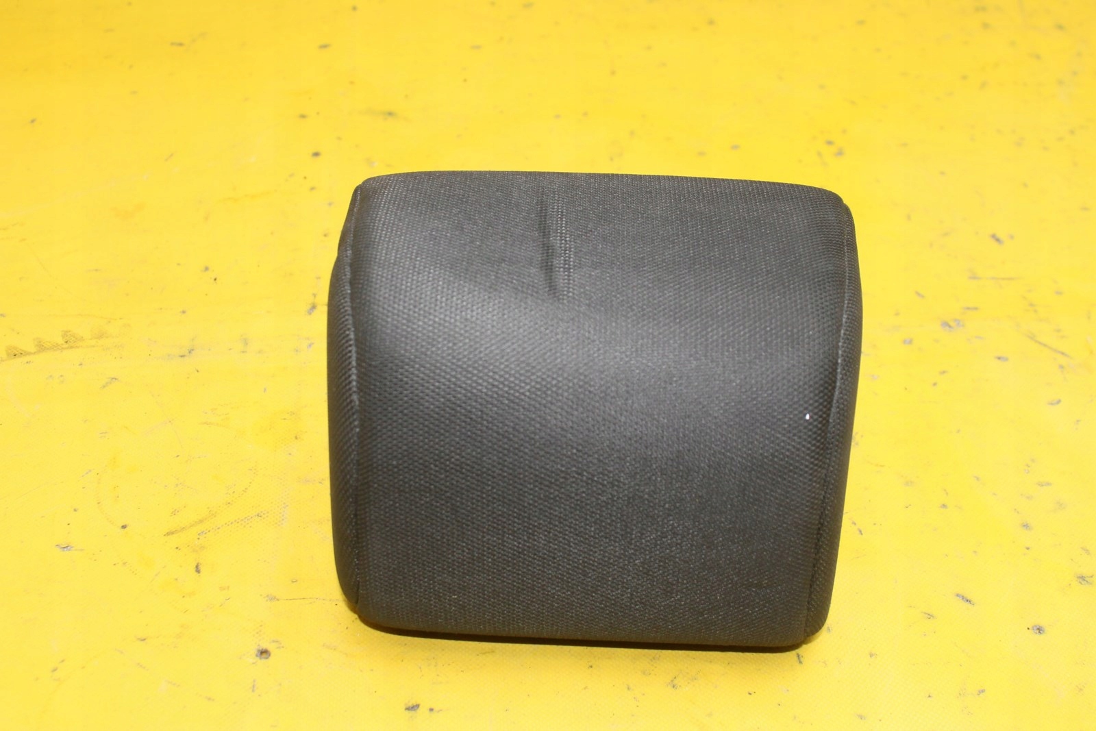 REAR LEFT HEADREST QASHQAI