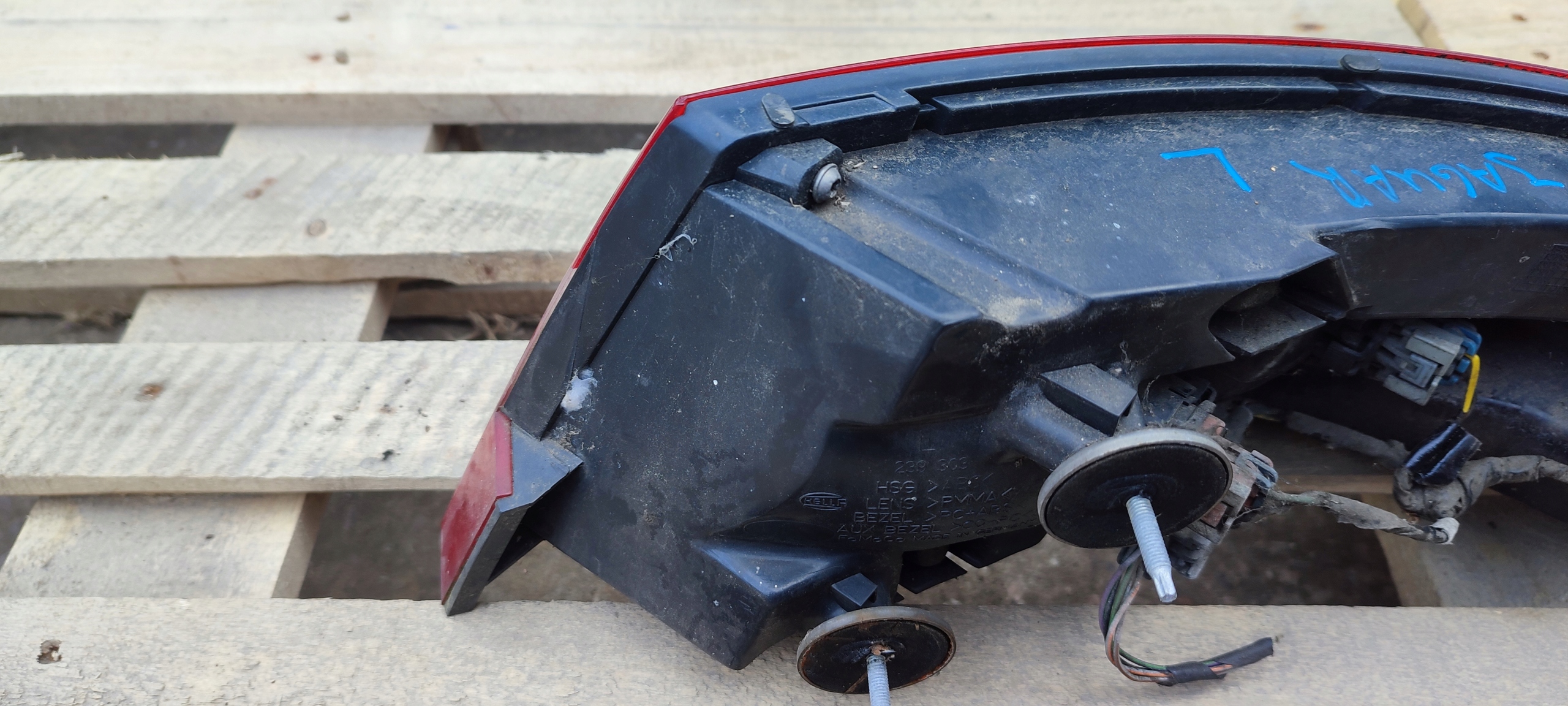 light left rear left rear part JAGUAR XF X250 8X2313405BD