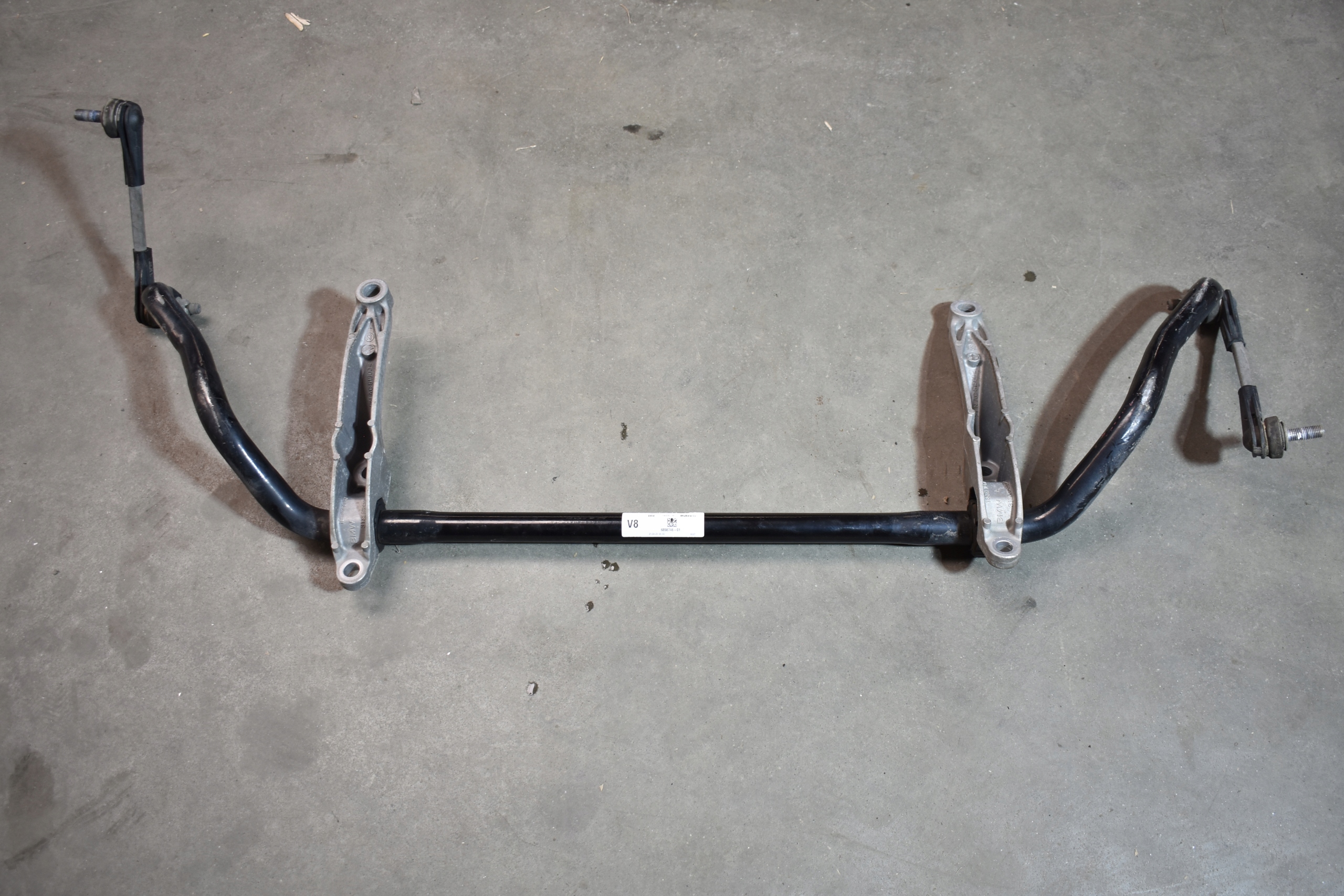 IDEALNY STABILIZATOR front front BMW G70 G60 1
