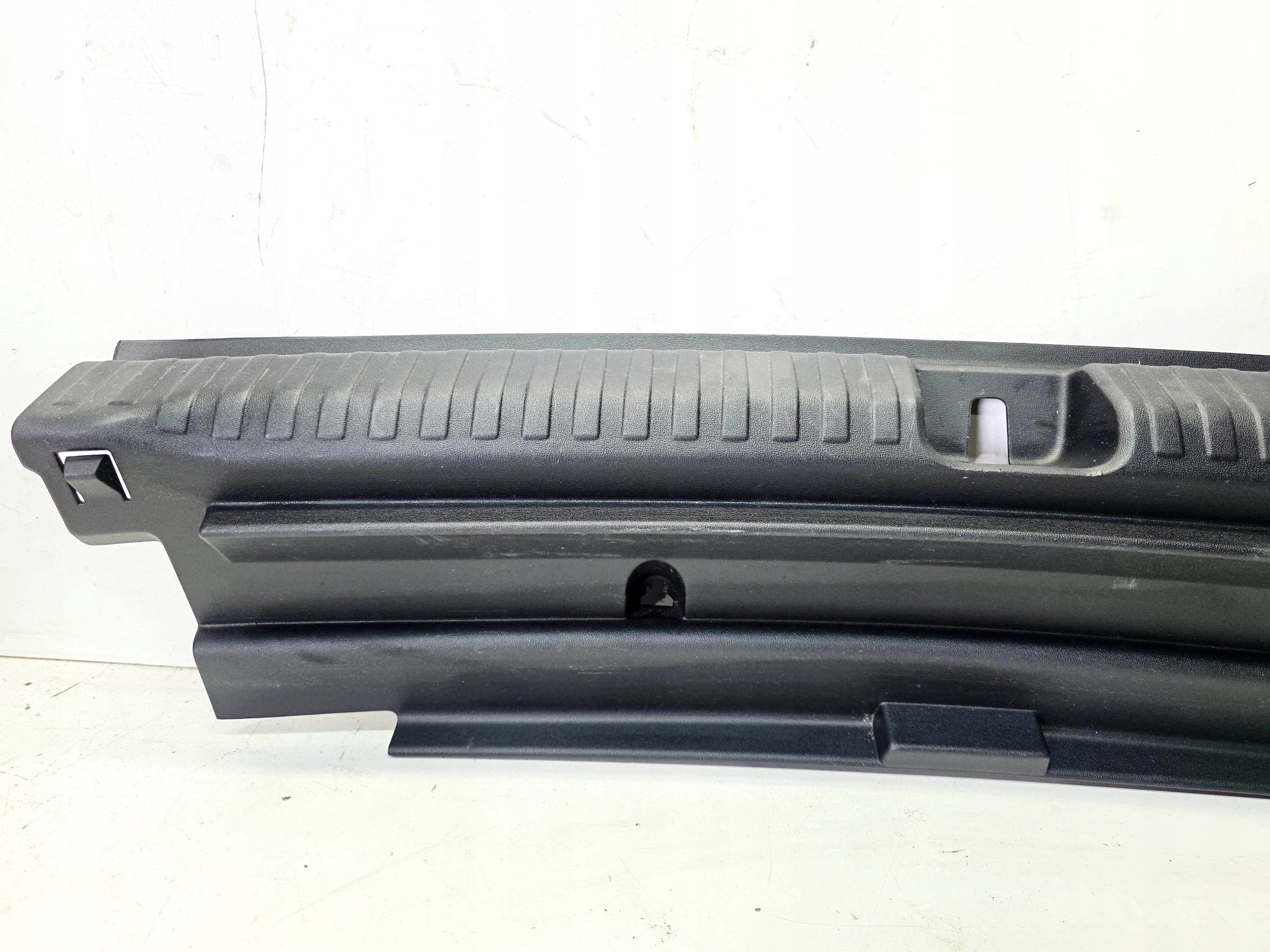 fedél fedél PASA far AUDI Q4 E-TRON SPORTBACK 89A863459