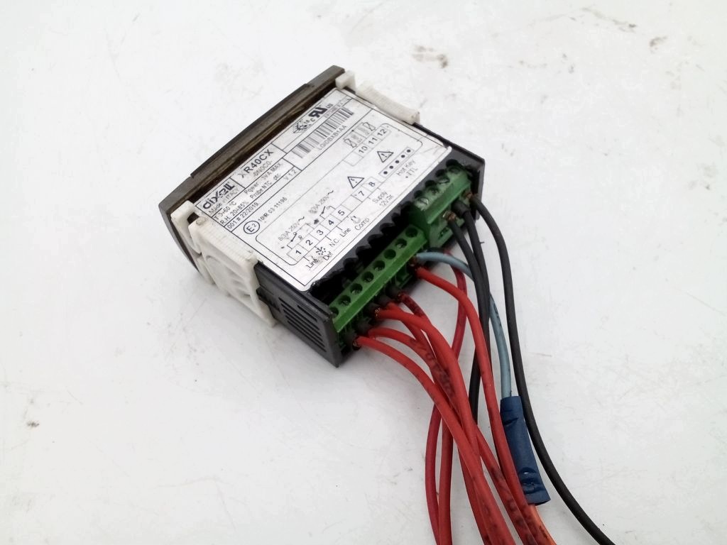 Dixell unité de commande électronique uce régulateur chlodni XR40CX-0N0C0