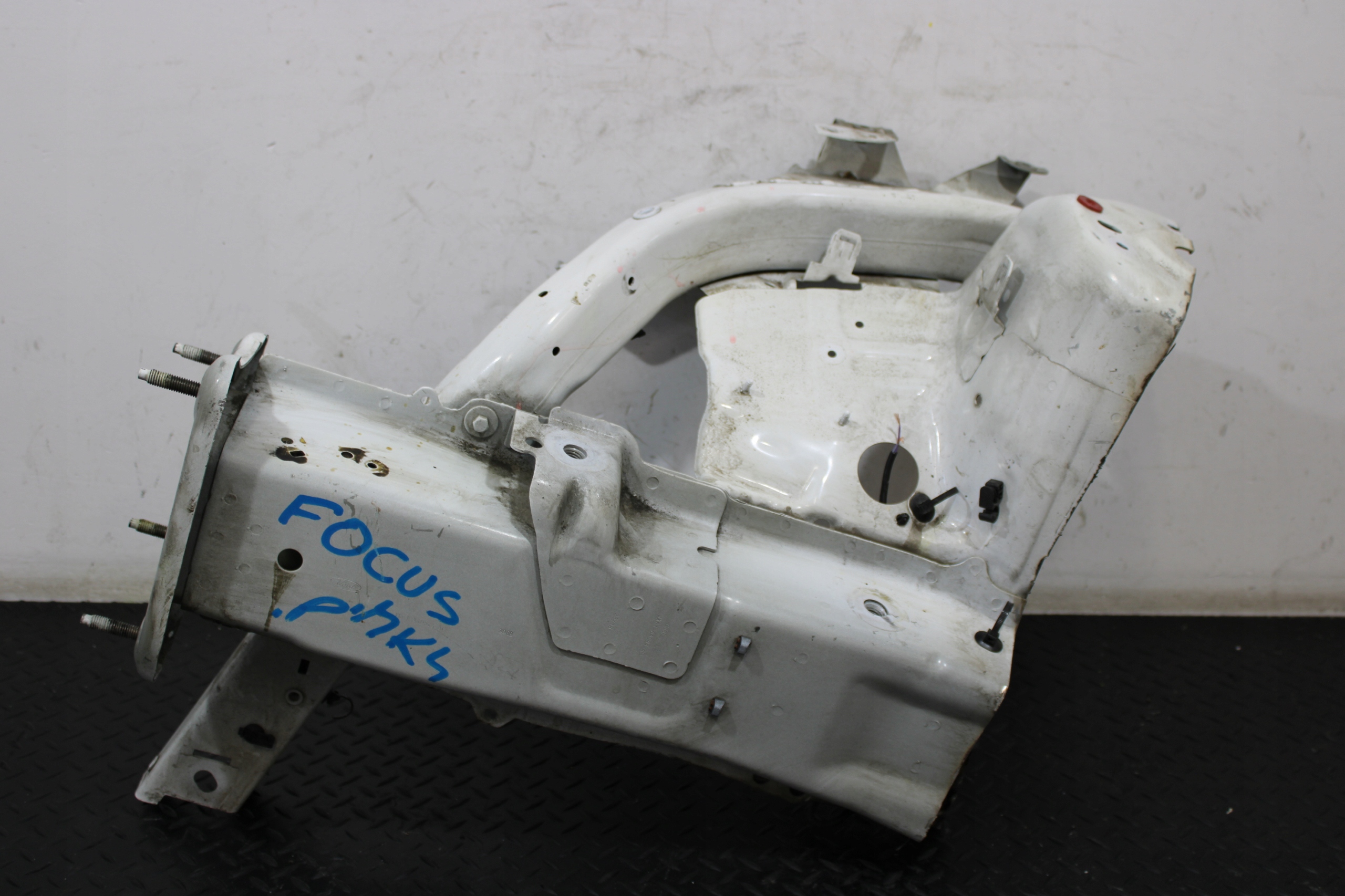 quarter quarter FARTUCH right front FORD FOCUS MK4 ST-LINE HATCHBACK