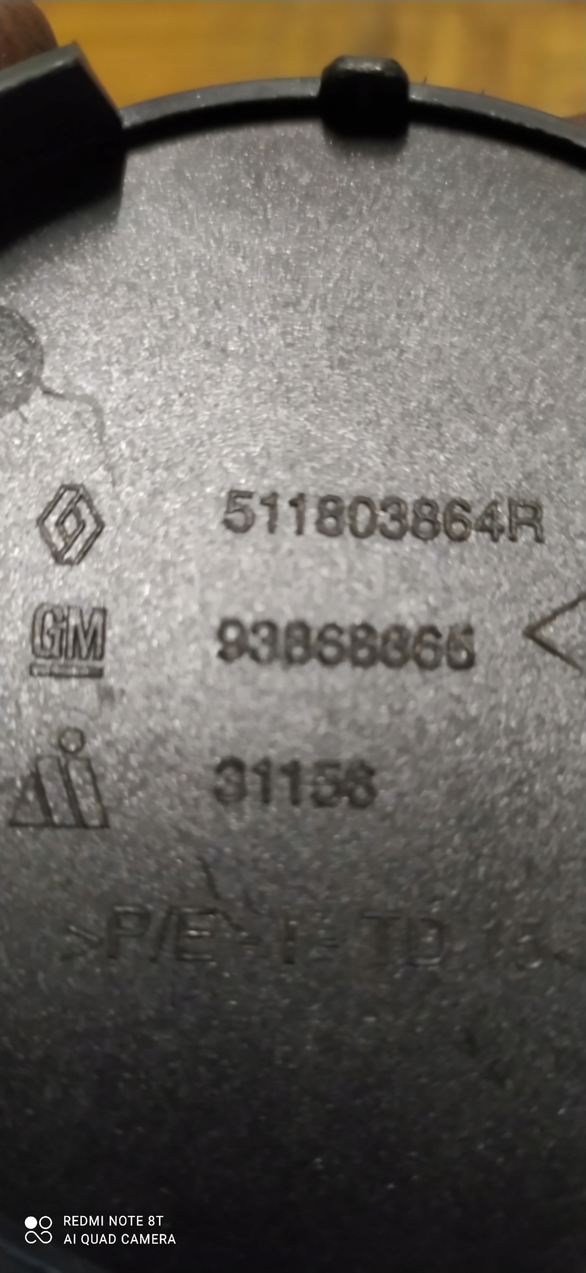 93868865 Abschleppöse der Stoßstange vorne VIVARO II OR