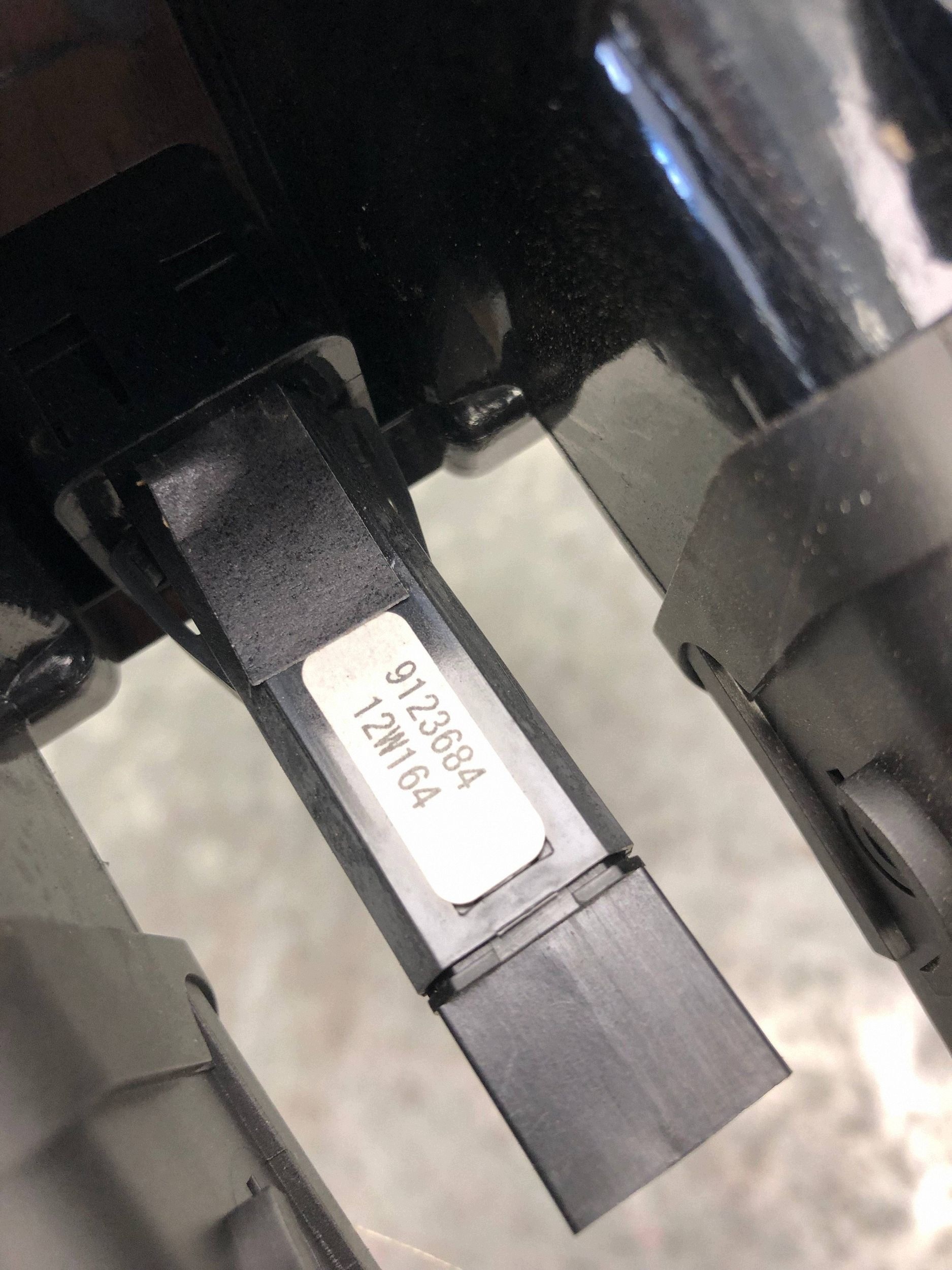 grid air conditioning devices central VOLVO C30 LIFT 9123684