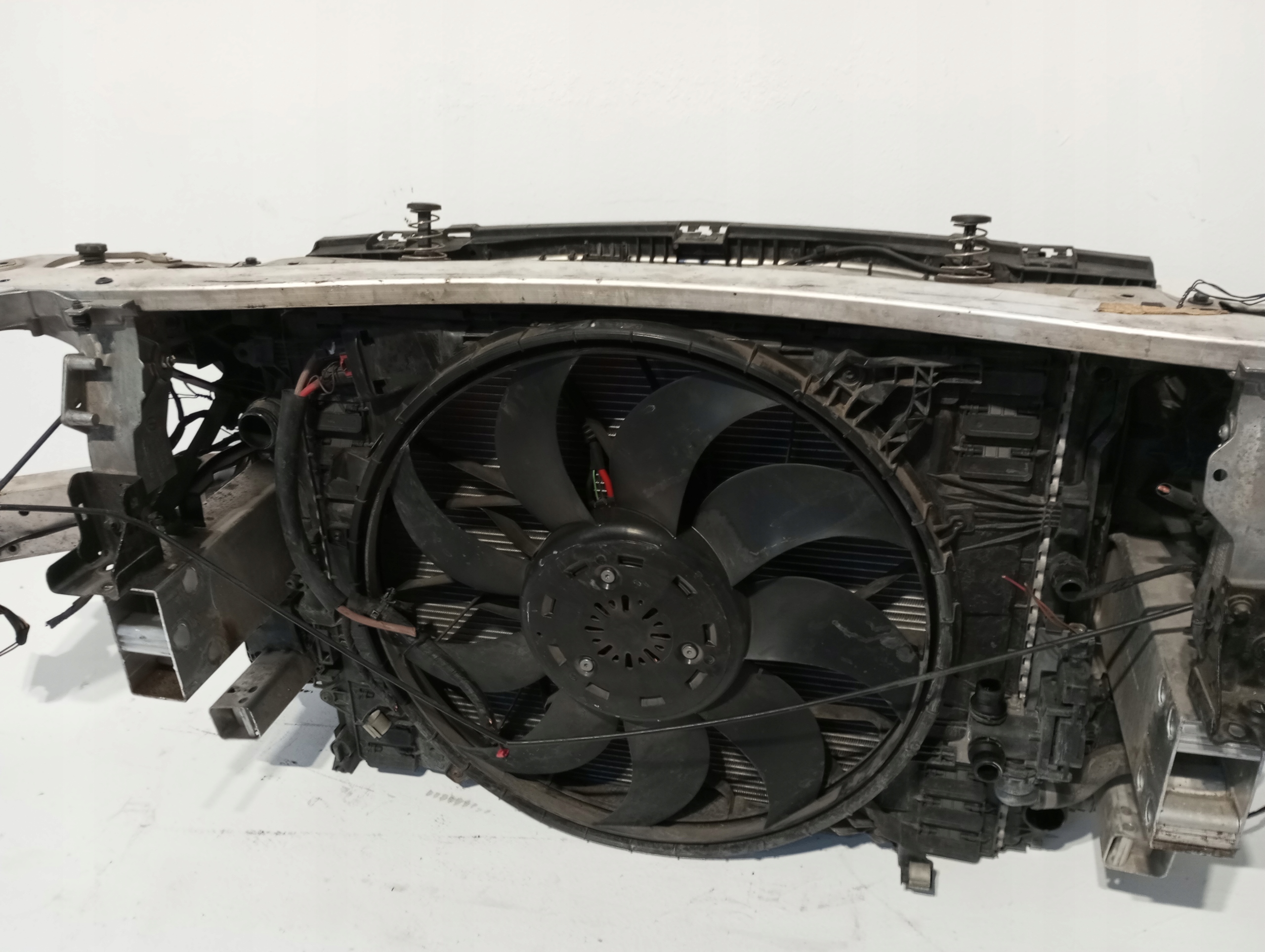 support panel for radiators radiator Mercedes CLS W253 253 3,0i