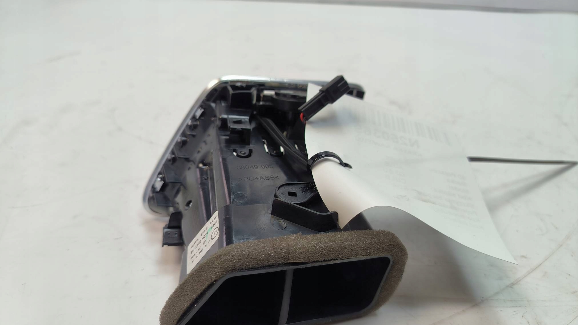 grid air conditioning devices 8U1820902B AUDI Q3 8U