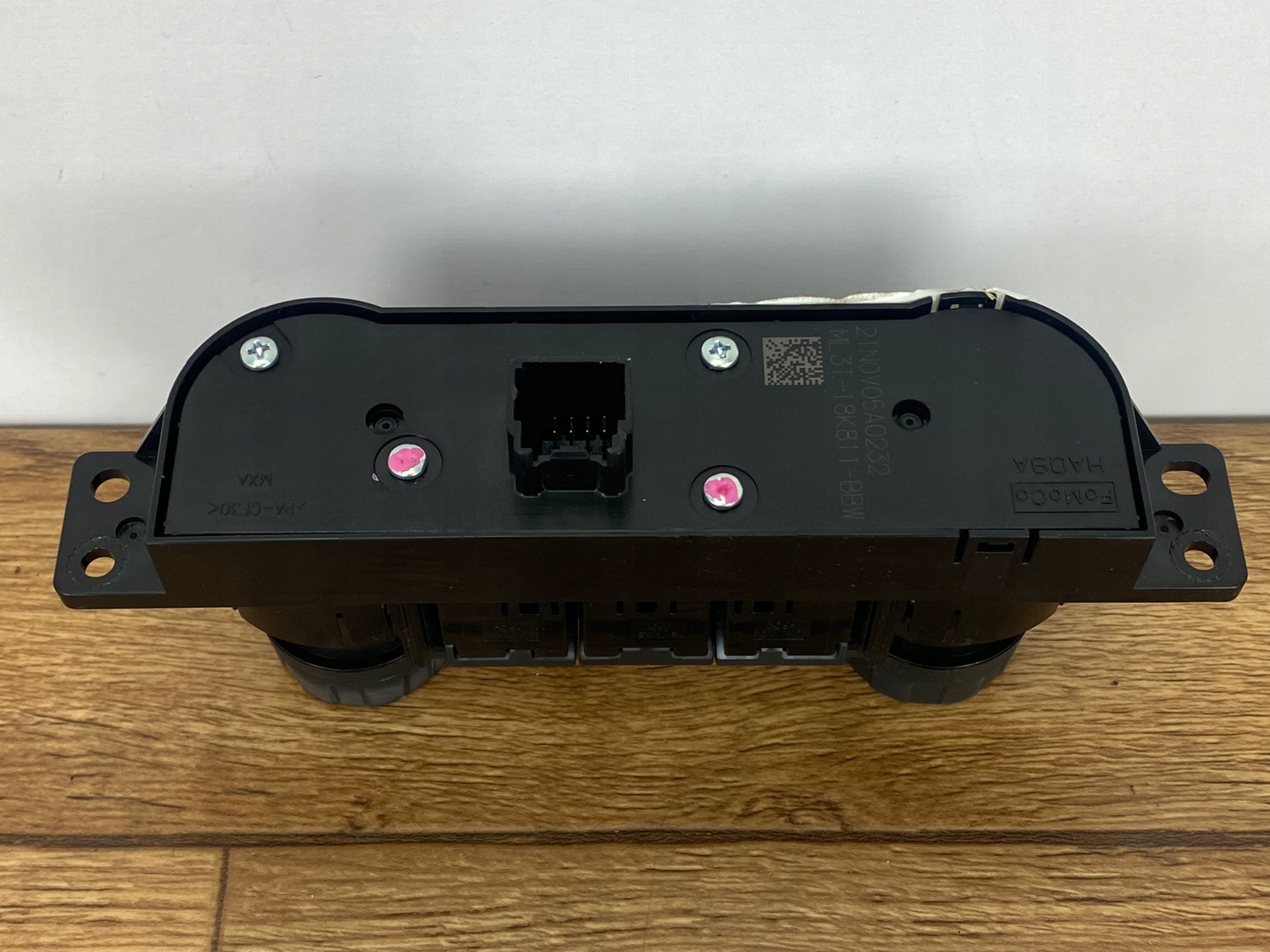 Panel radia Ford F150 2021+ USA