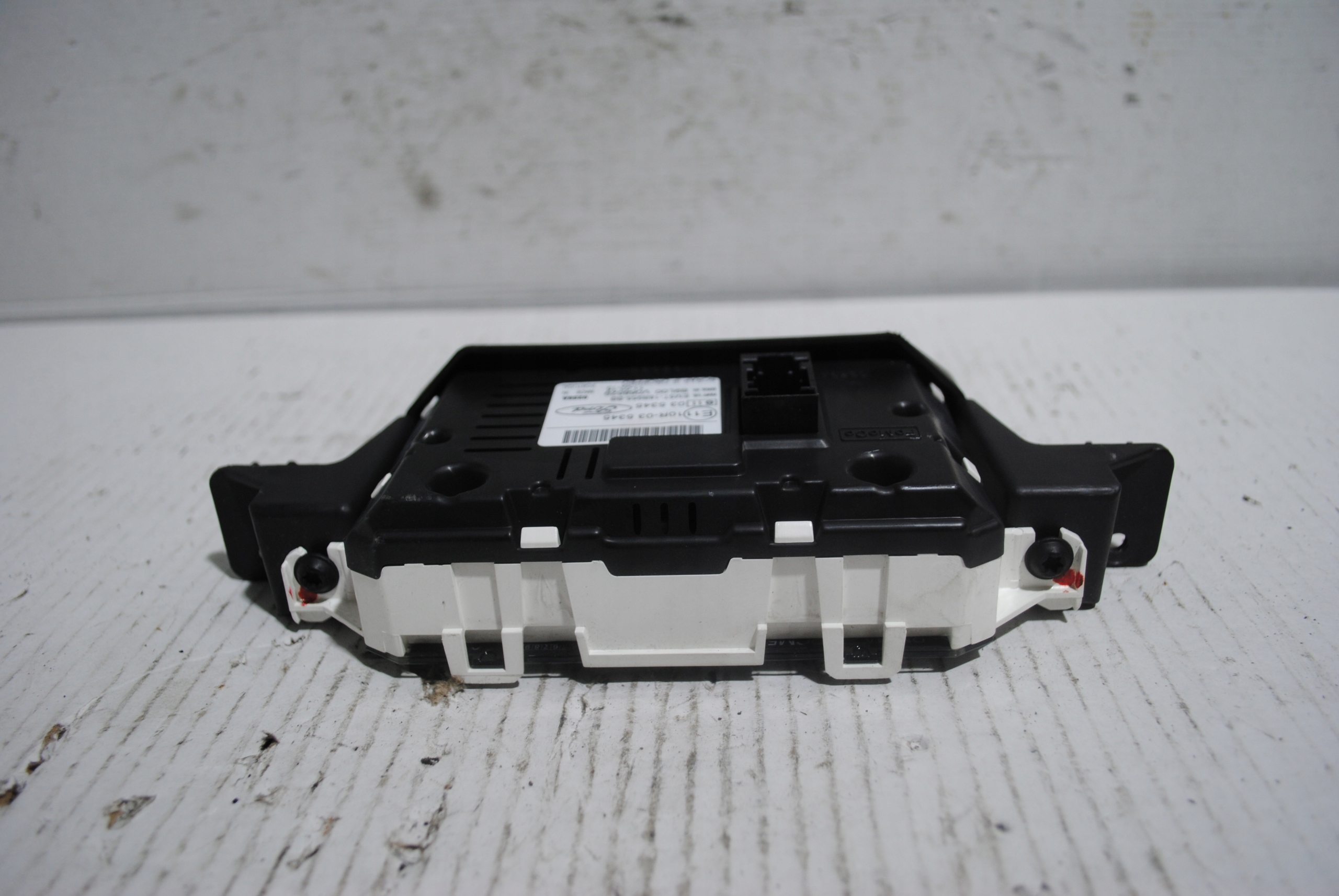 WYŚWIETLACZ FORD TRANSIT CUSTOM I EM5T18B955BB Producent części Ford OE