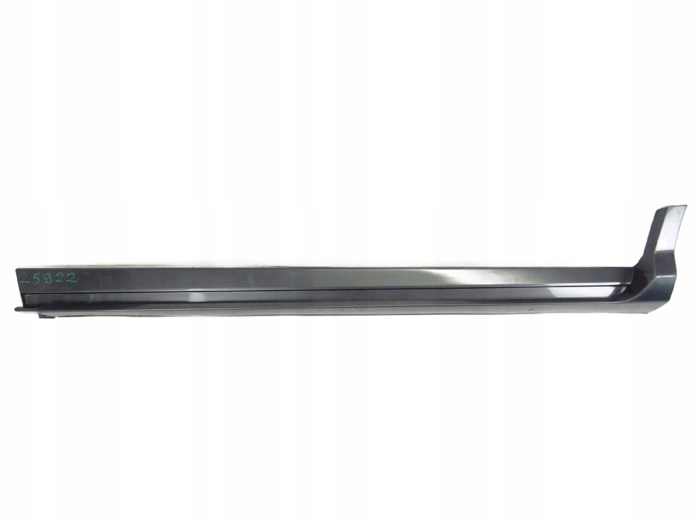 Ford Kuga MK2 Titaniu ST moulding threshold left